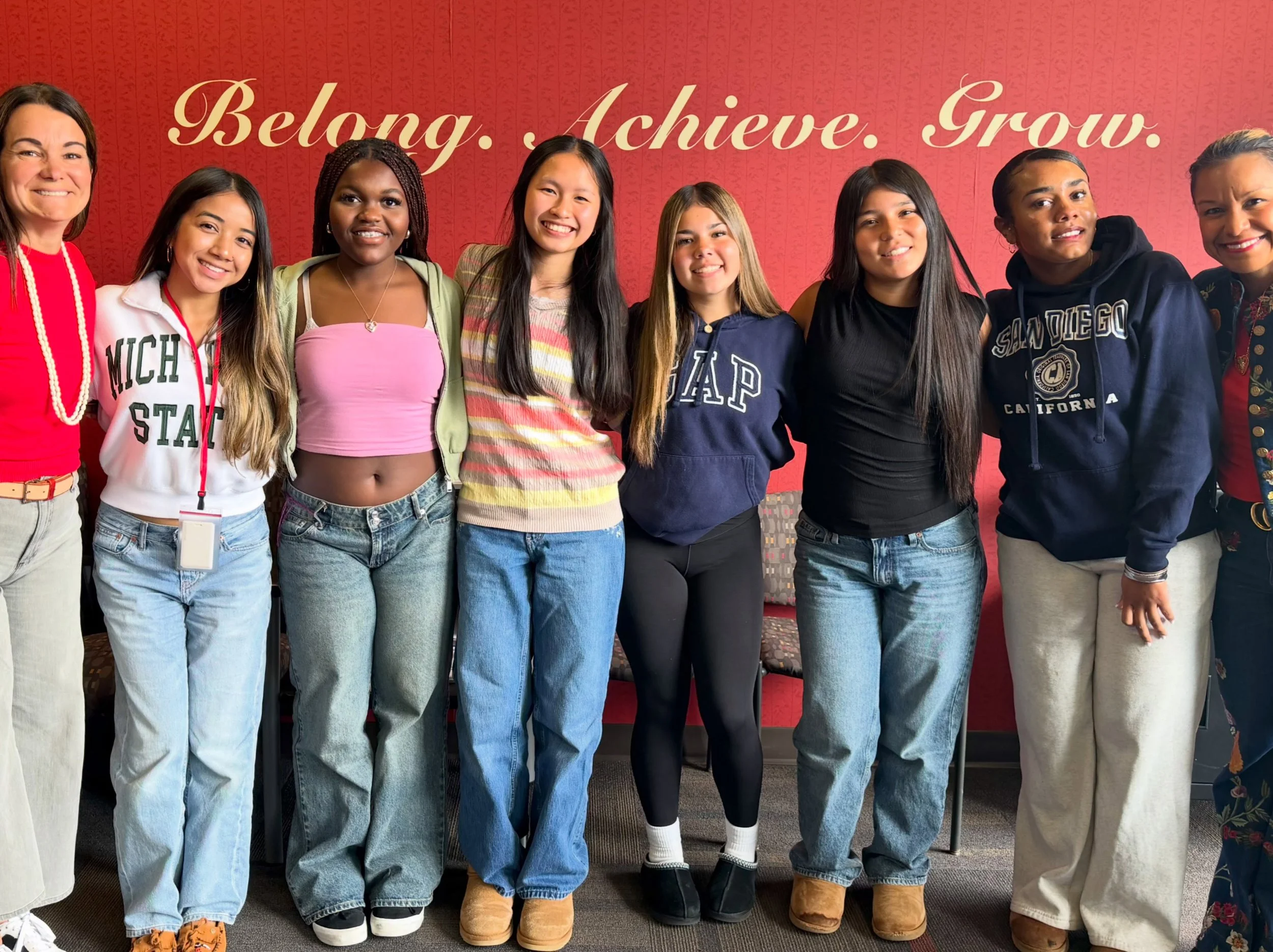 WHAT A JOY to hear the wisdom of our @holland_public_schools high school students in deciding on @hollandeducationalfoundation grants funded by @wocgive @wocgivenextgen 🍎

Thanks to each of you: you are wise, smart, &amp; kind leaders who are shapin