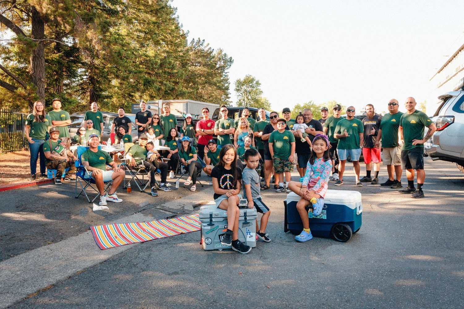 Rodeo x Rigs community — the crowd on the lot