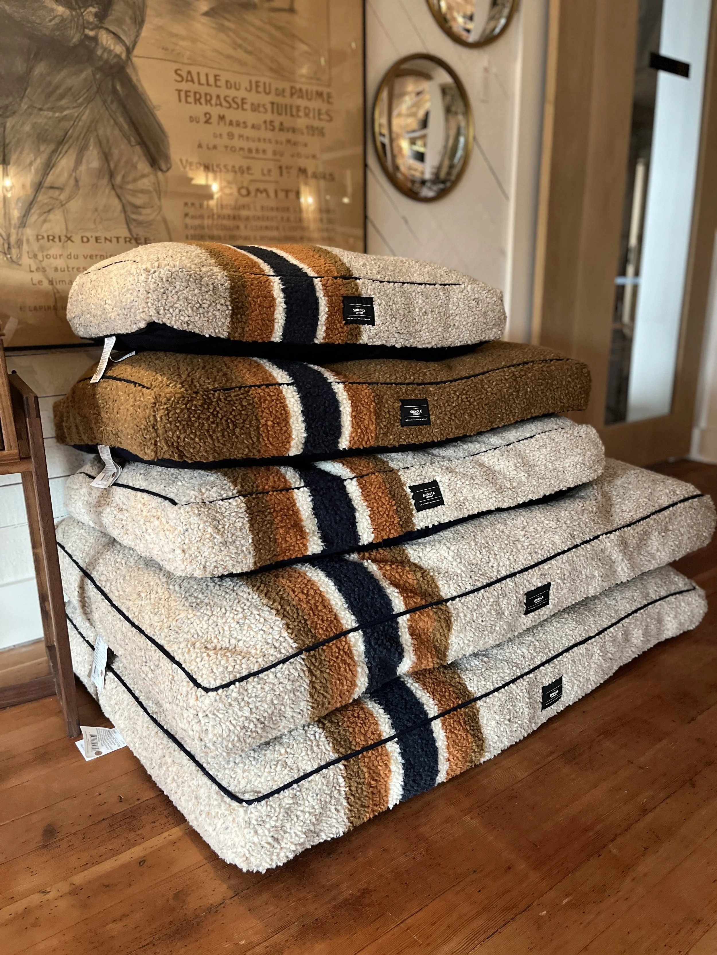 Shinola Pet Bed