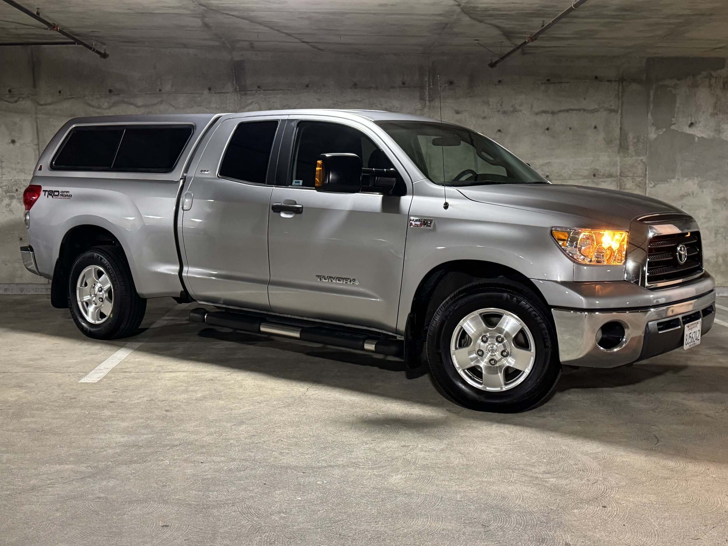 Toyota Tundra 5.7 TRD