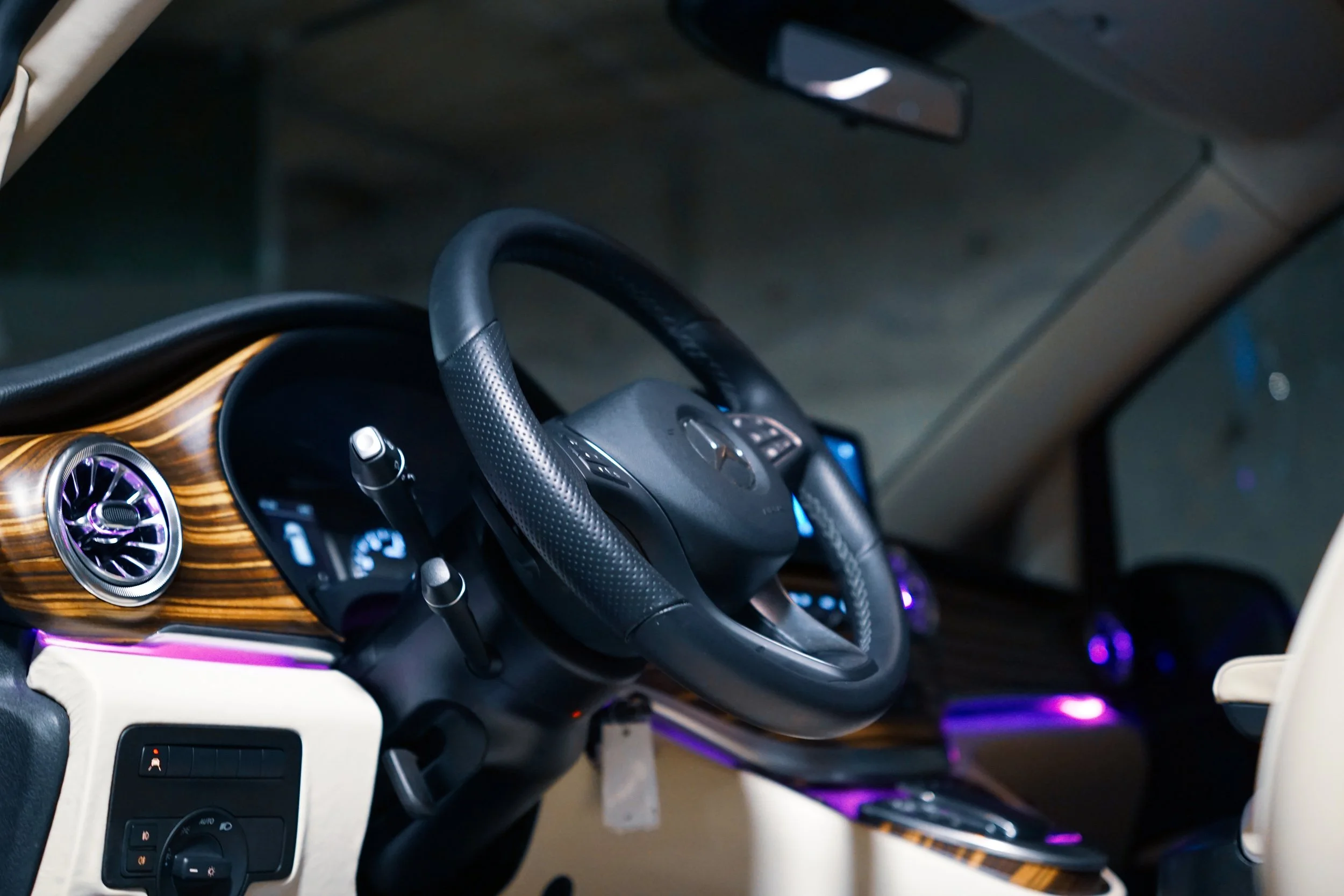 steering wheel 2.jpg