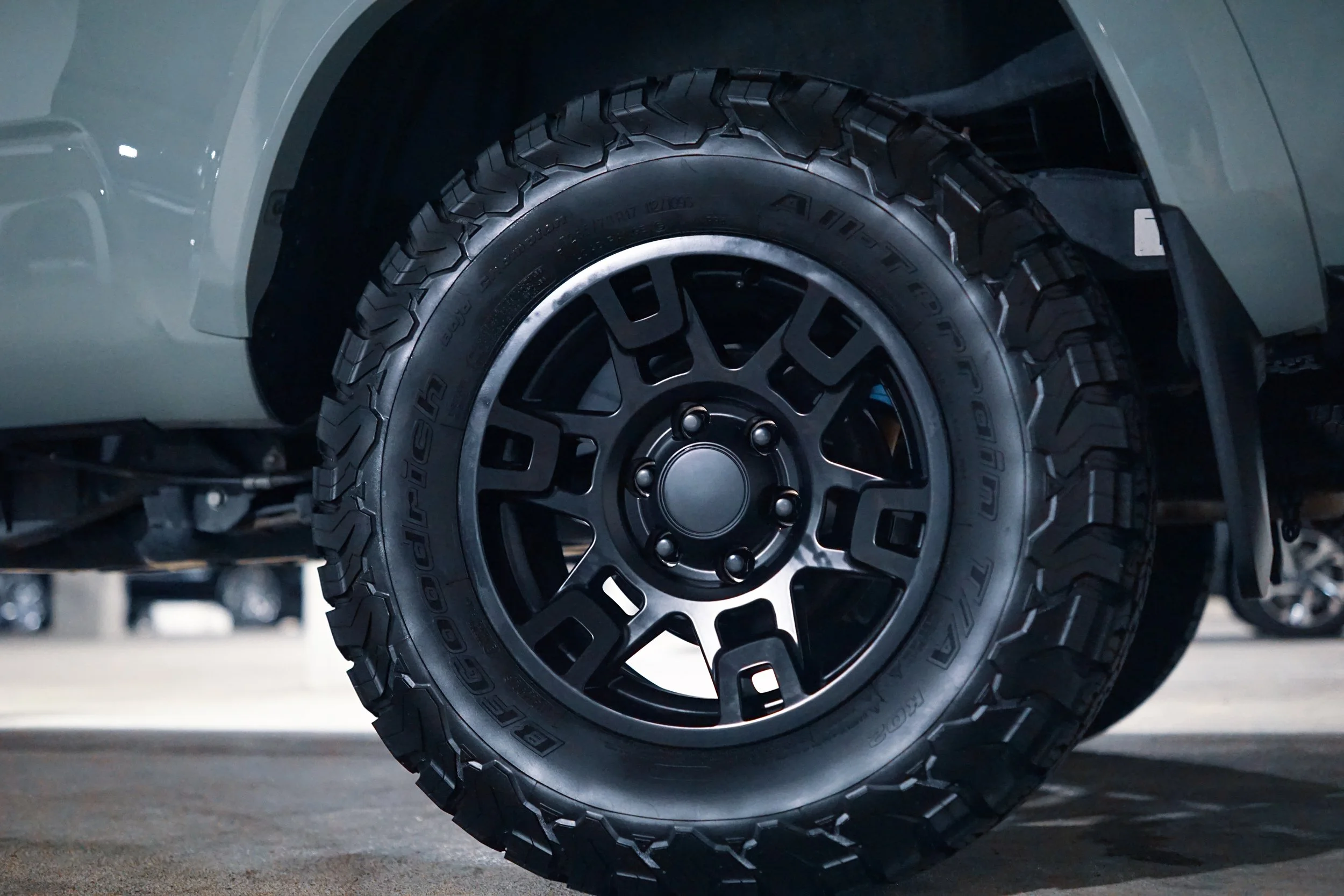 rear wheel right.jpg