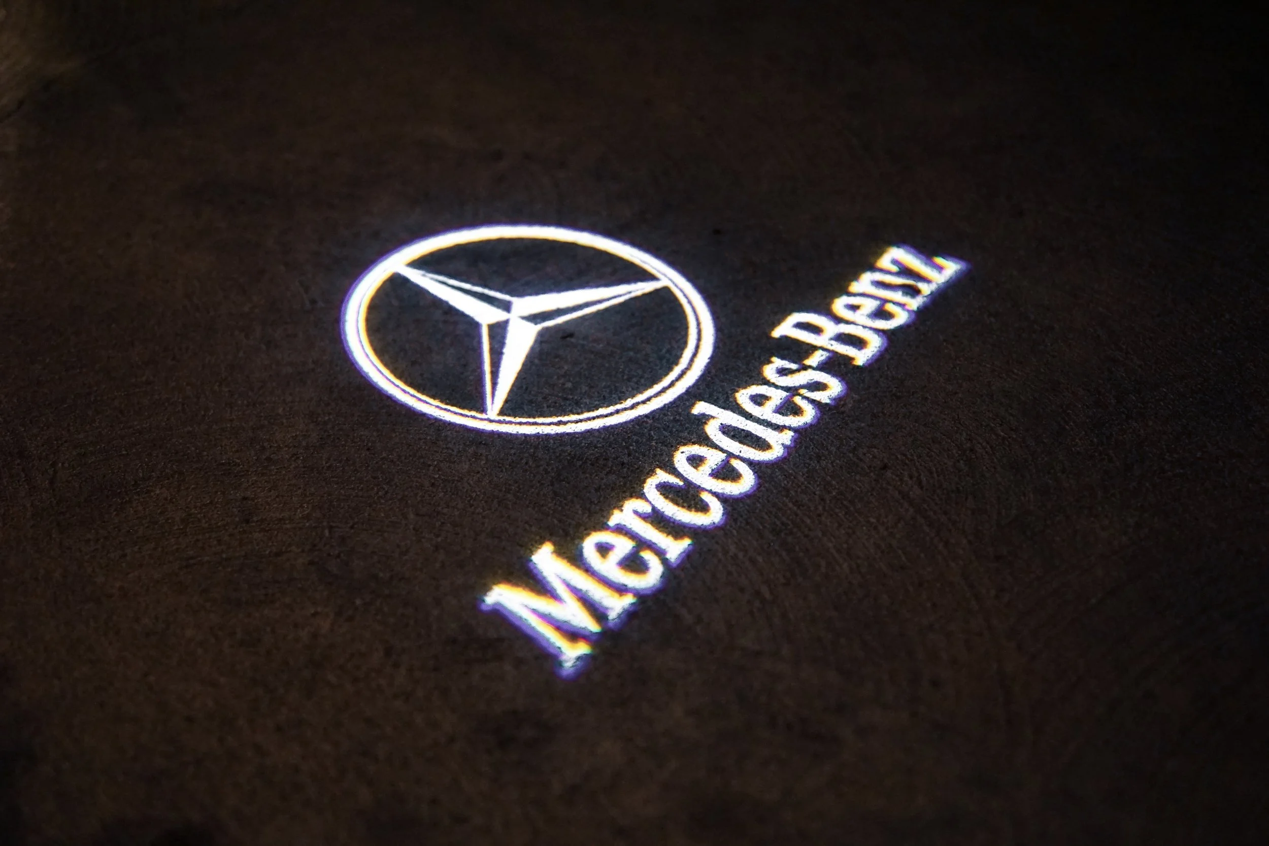 mercedes door light.jpg