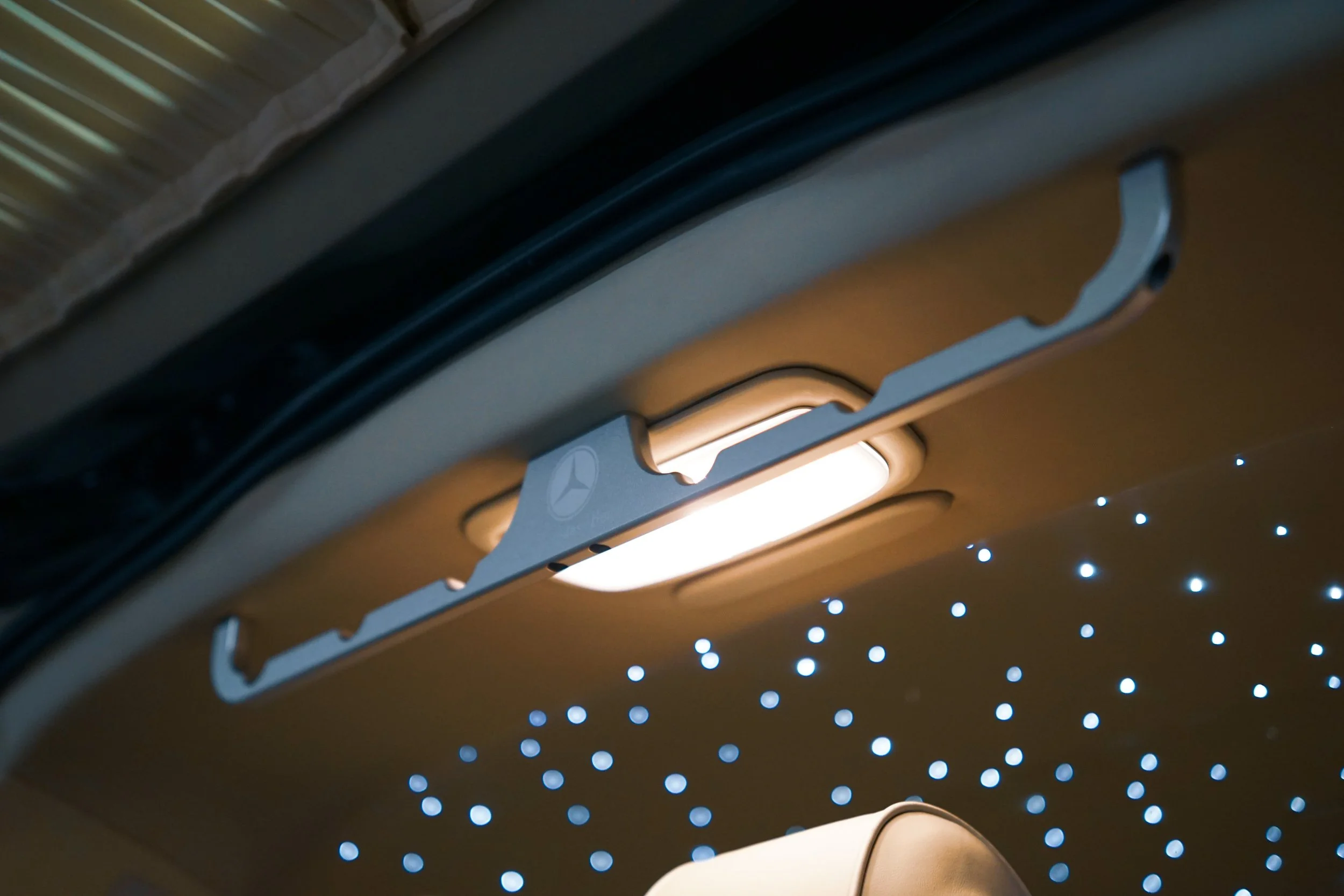 suit hanger, trunk.jpg