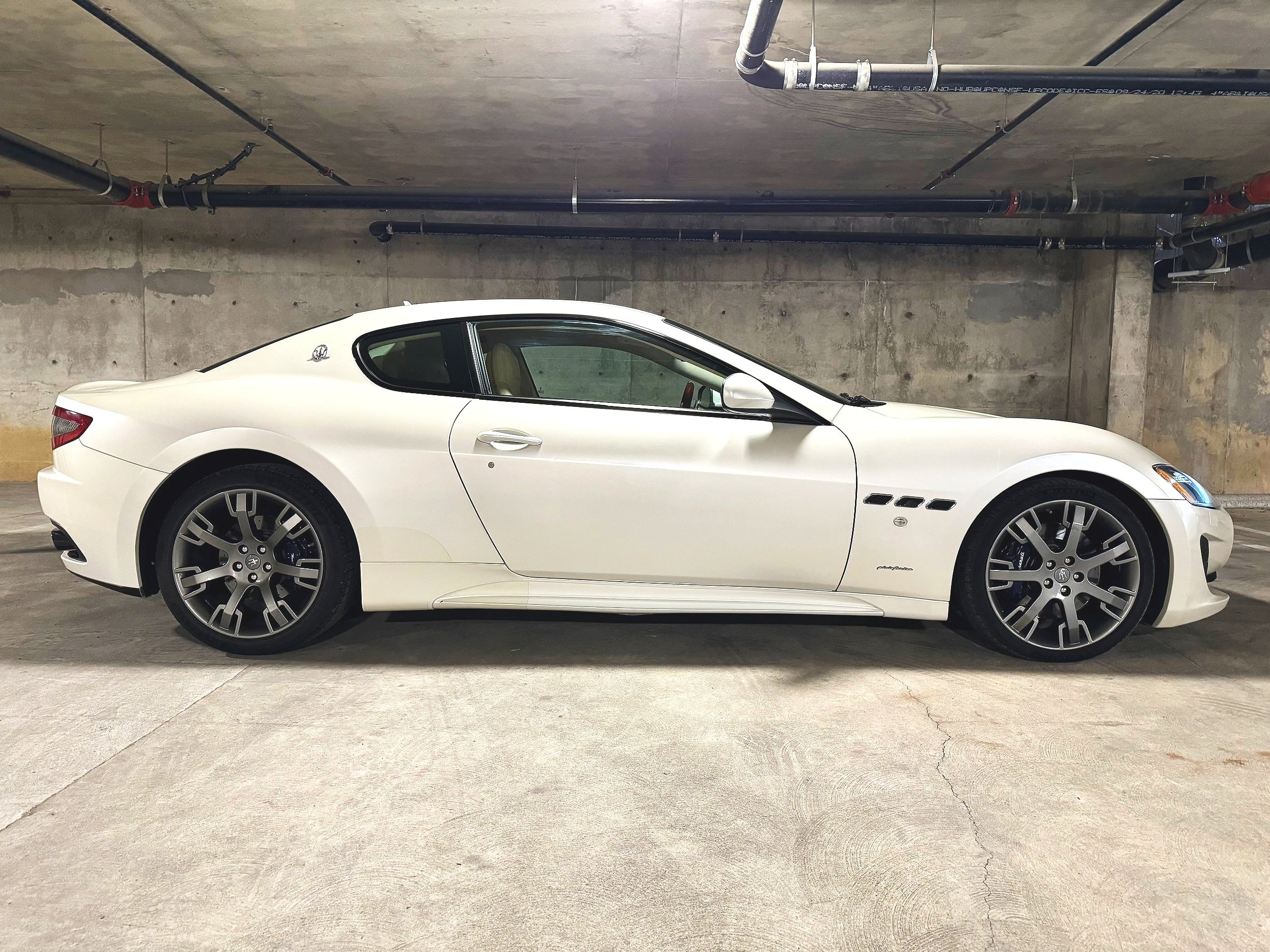 Bianco Fuji Neptune Wheels