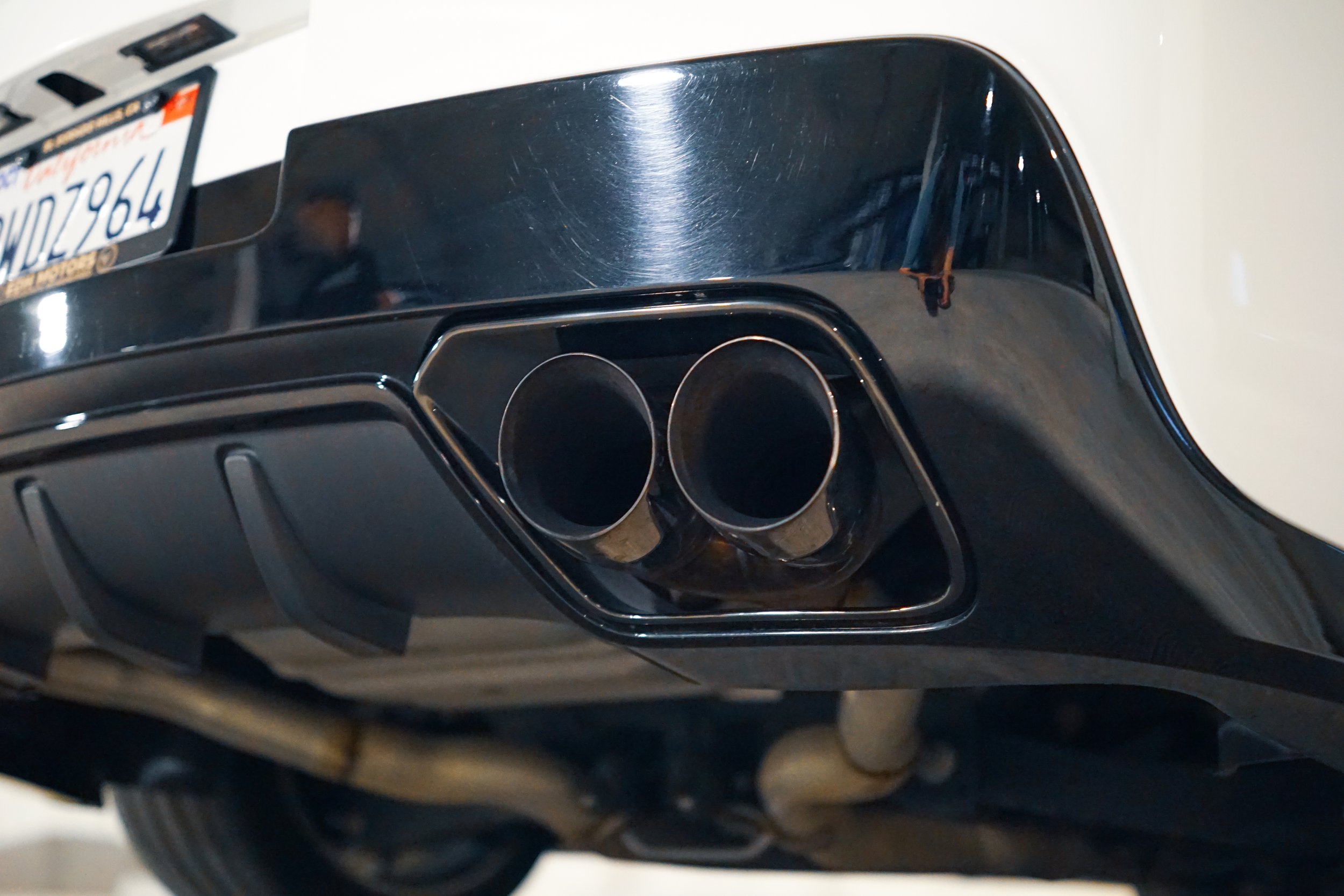 exhaust.jpg