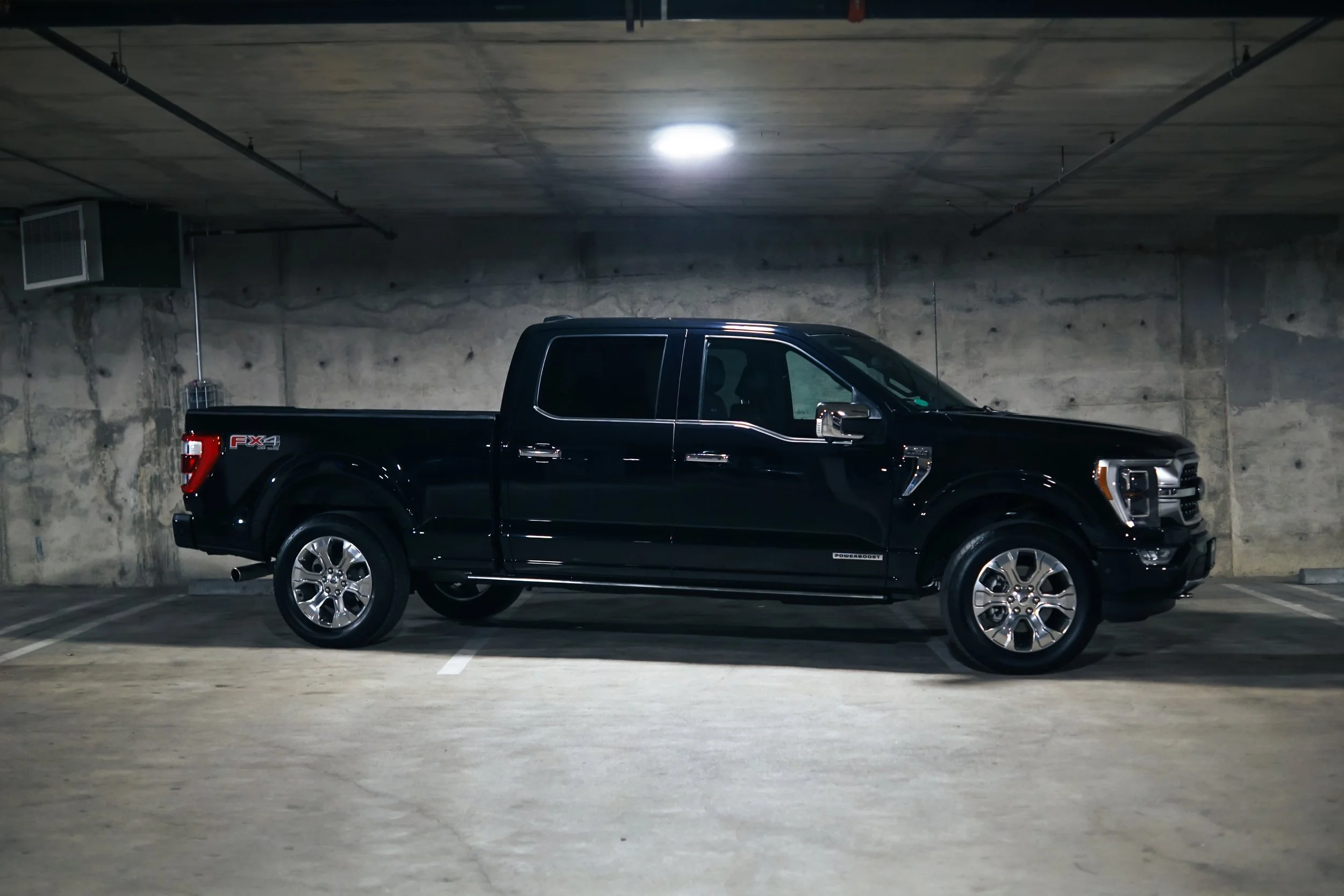 2023 Ford F-150 Platinum 4x4 SuperCrew 5-1/2 Box's photo