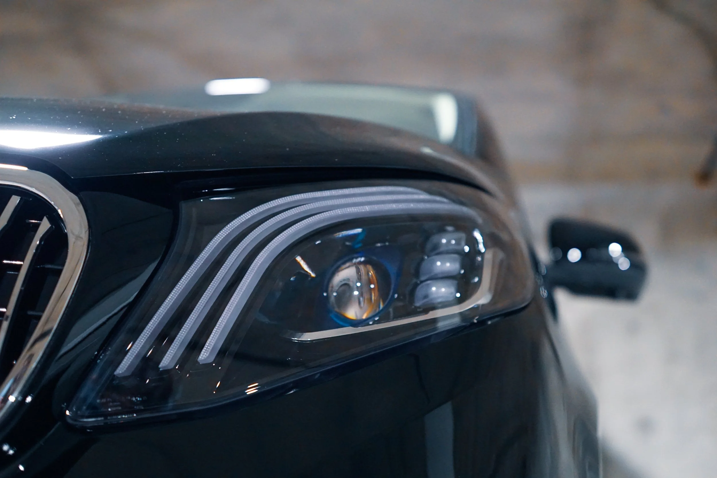 headlight right.jpg