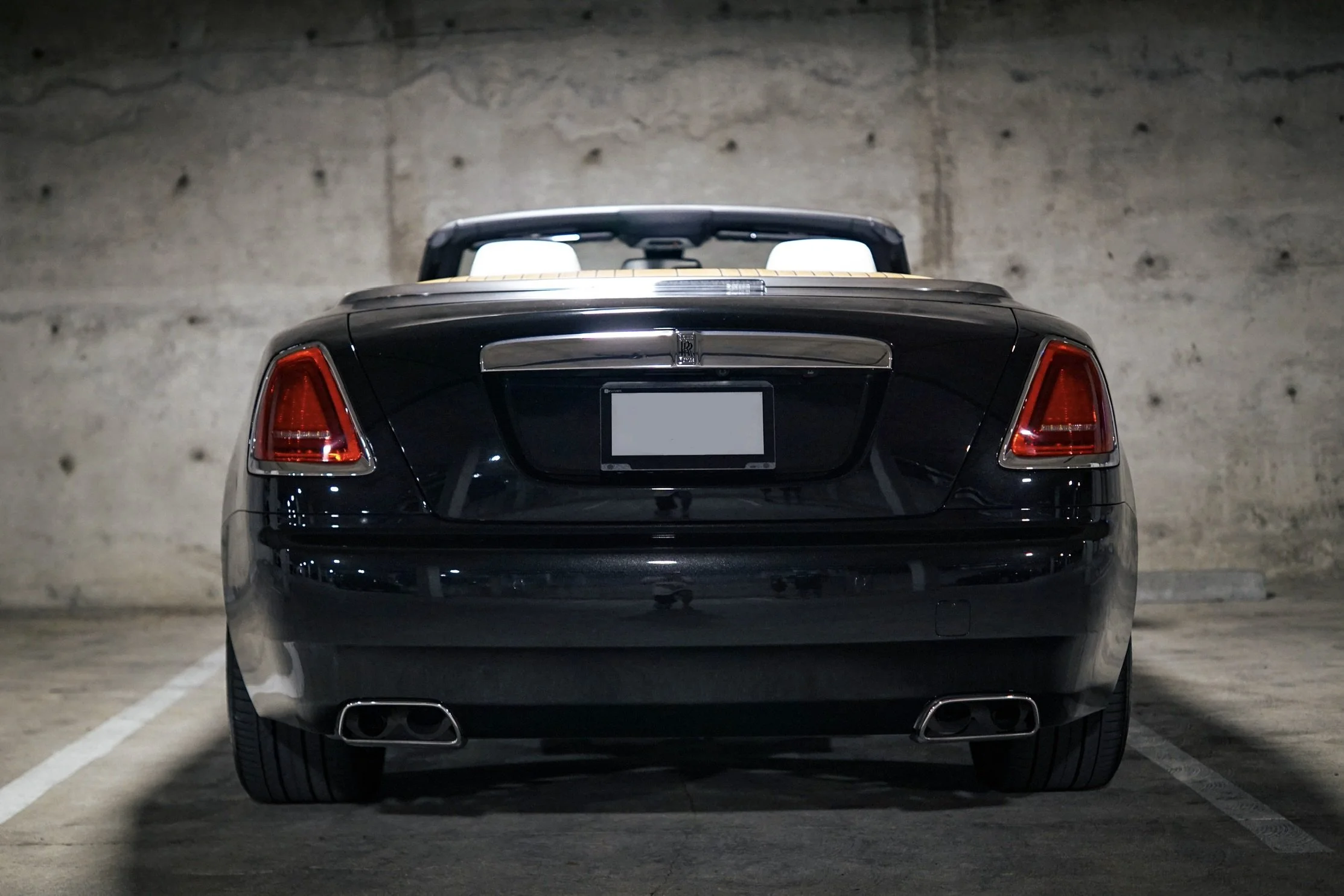 ROLLS_NO PLATE.jpeg