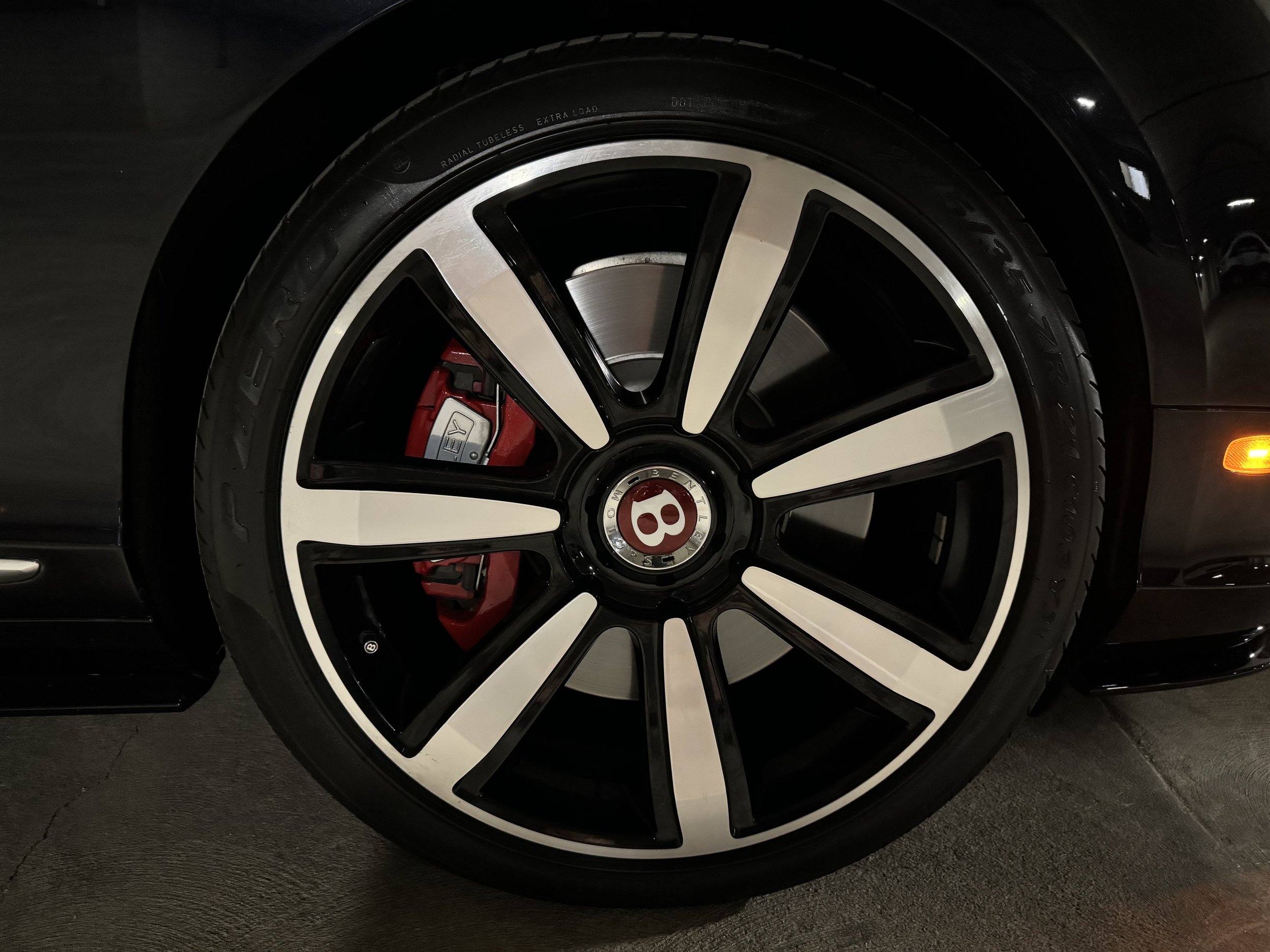 21" Seven Spoke Elegant Alloy Wheel - Painted