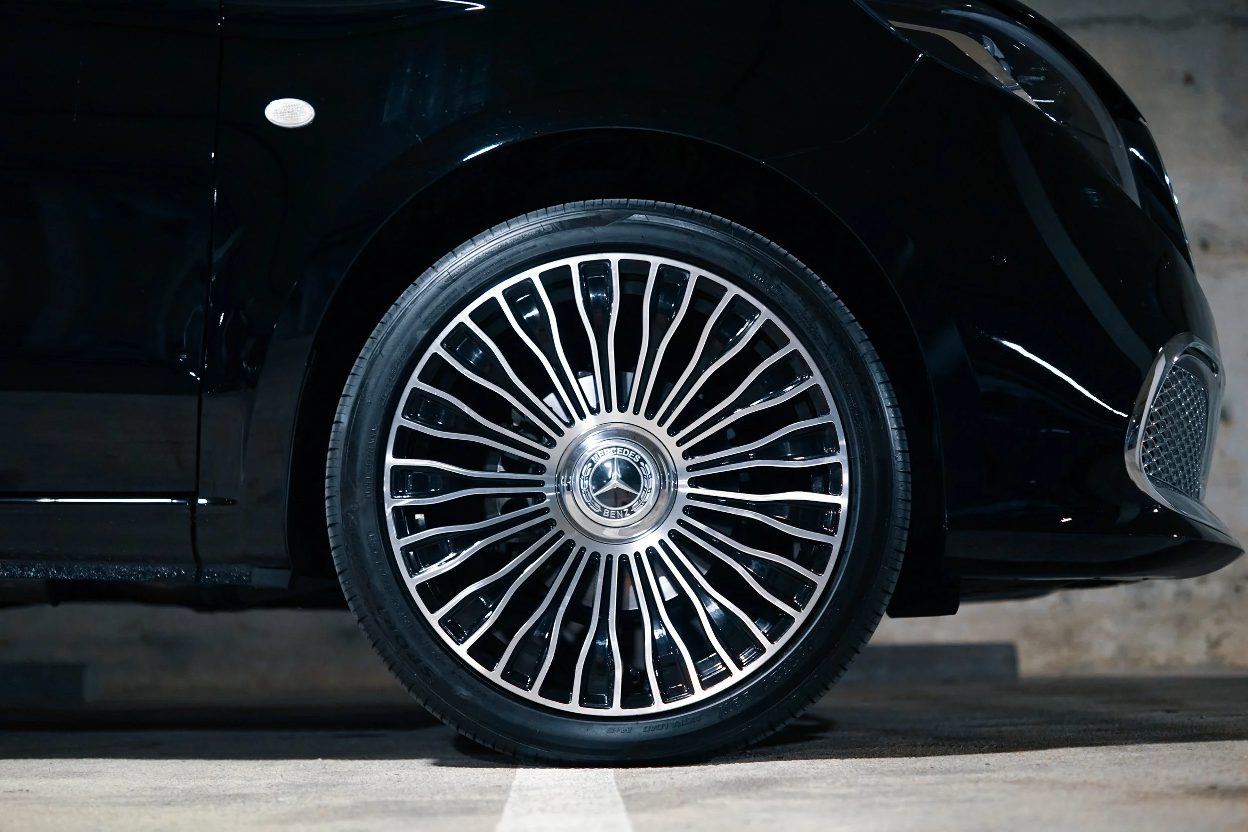 wheel left.jpg