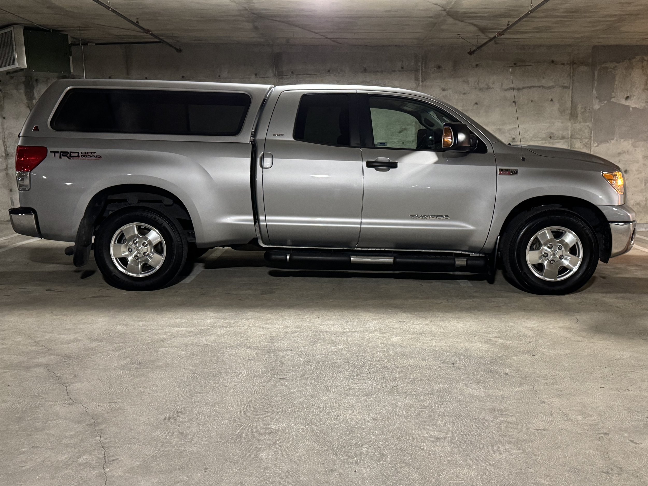 2007 Toyota Tundra TRD 5.7 iForce Leer