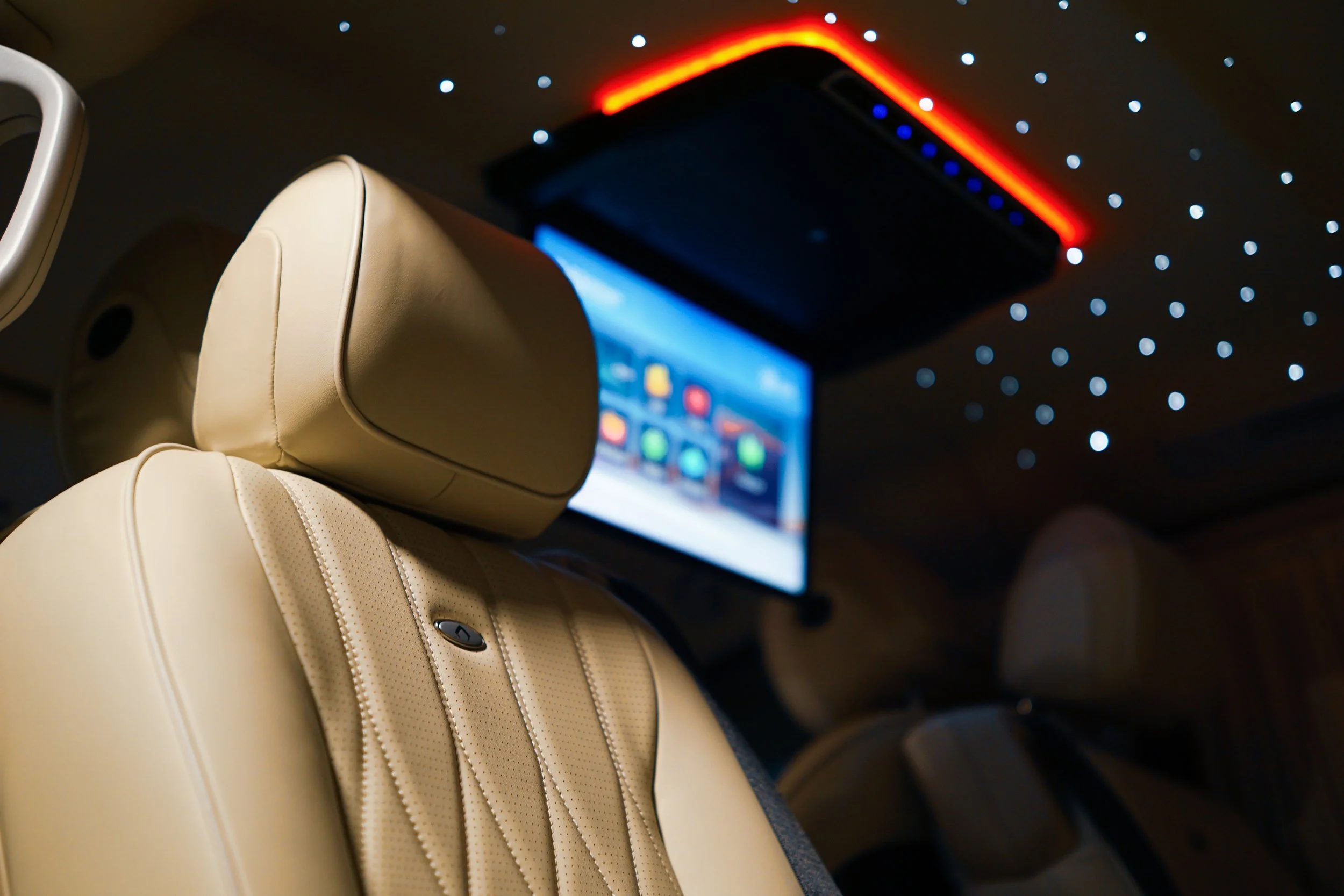 interior with screen 28.jpg