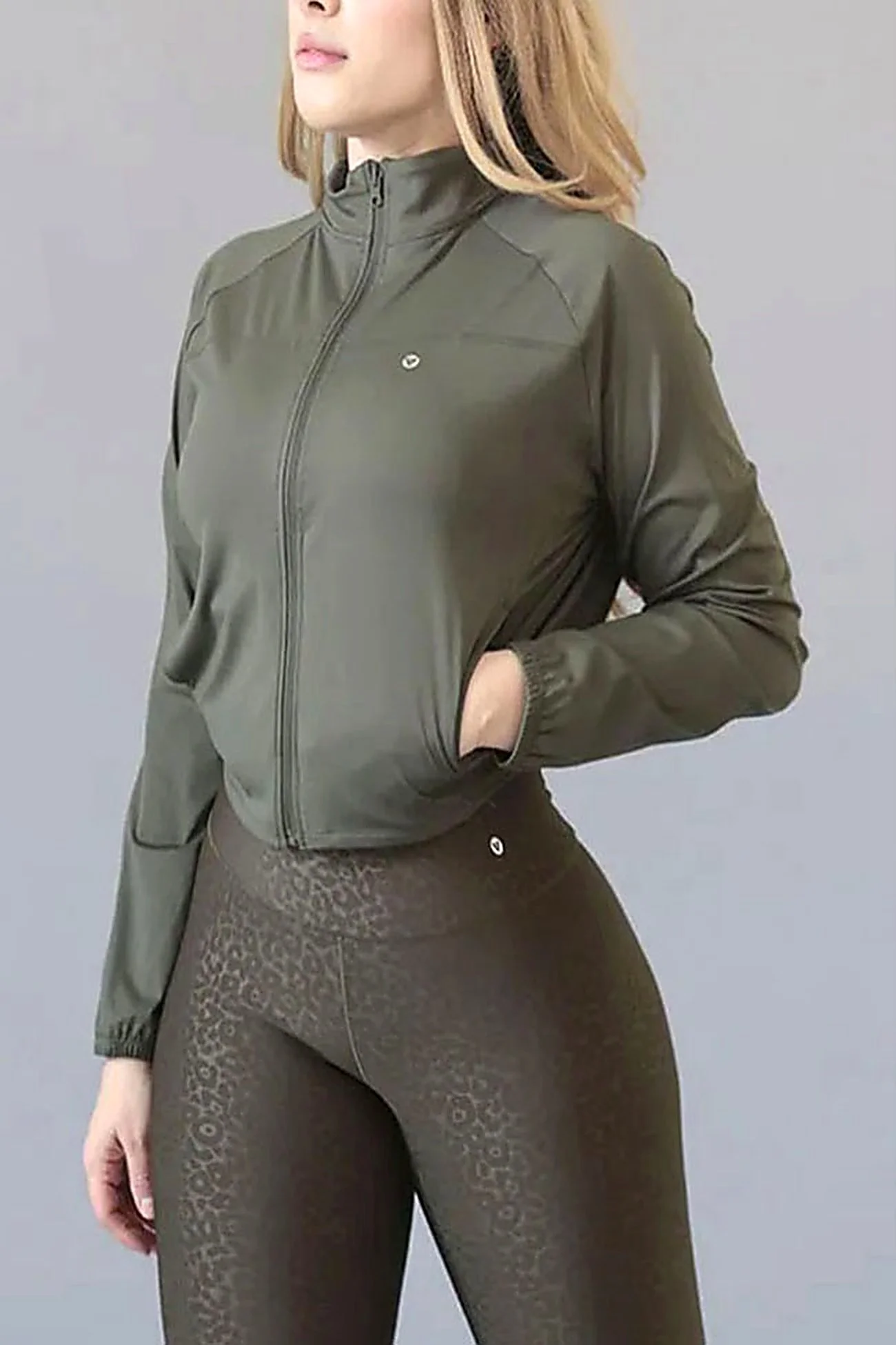 Chamarra Deportiva Olive Terrain