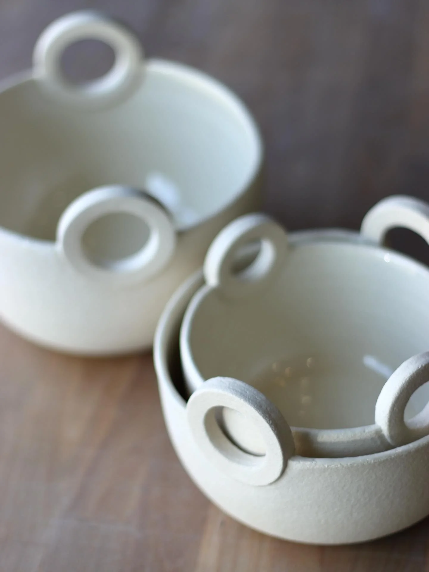 Note to self: nesting is the way to go.

#handmadeceramics #nestingbowls #handmadeisbetter