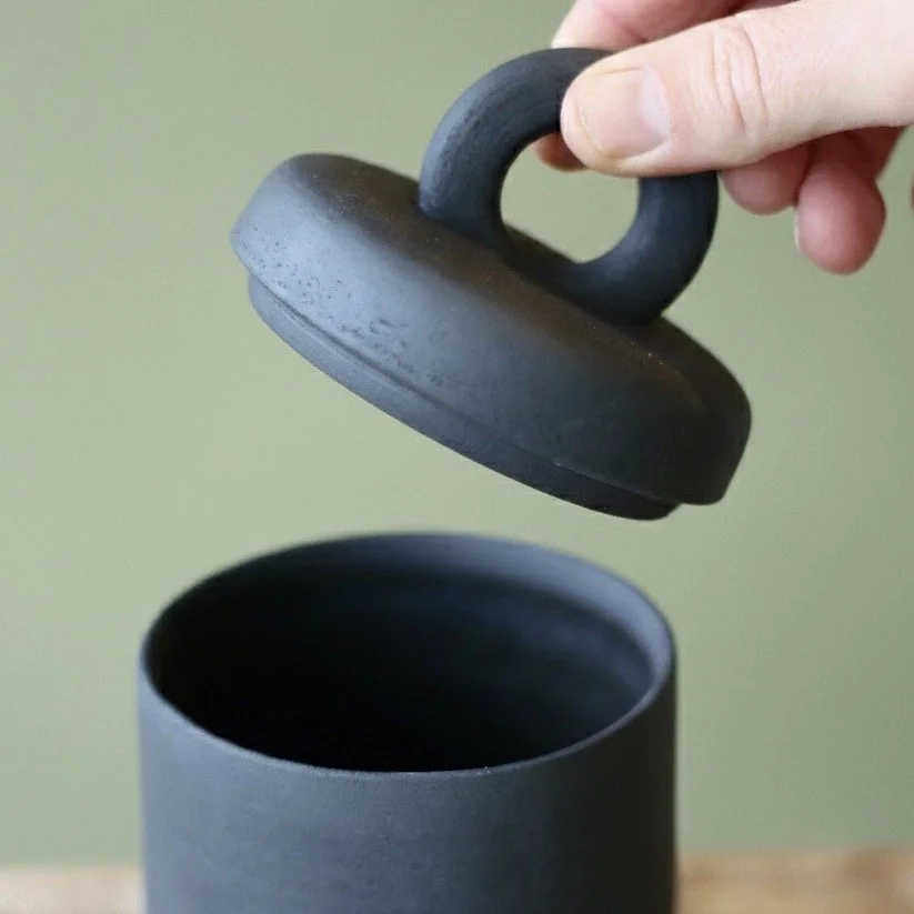 Boites_grès noir_3.jpeg