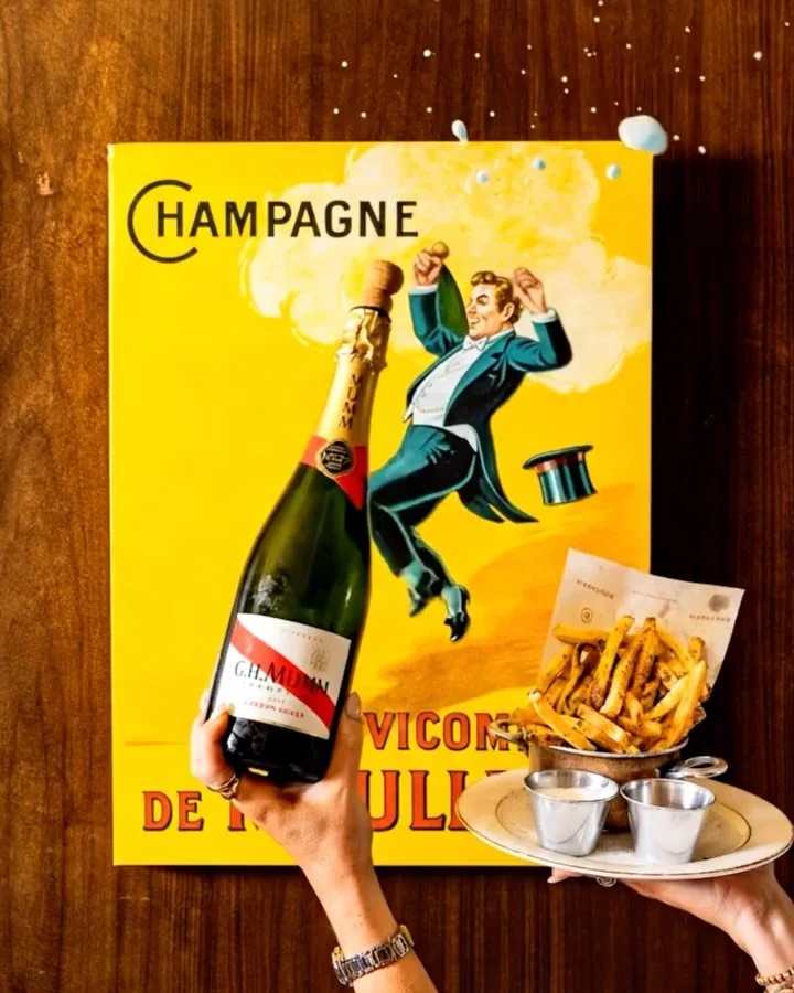 At @lagrandeboucherie_chicago, the philosophy of joie de vivre moves beyond the artwork, beyond the architecture and into the experience itself. Set within a restored Belle &Eacute;poque landmark, every detail, from the French-sourced racetrack bar t