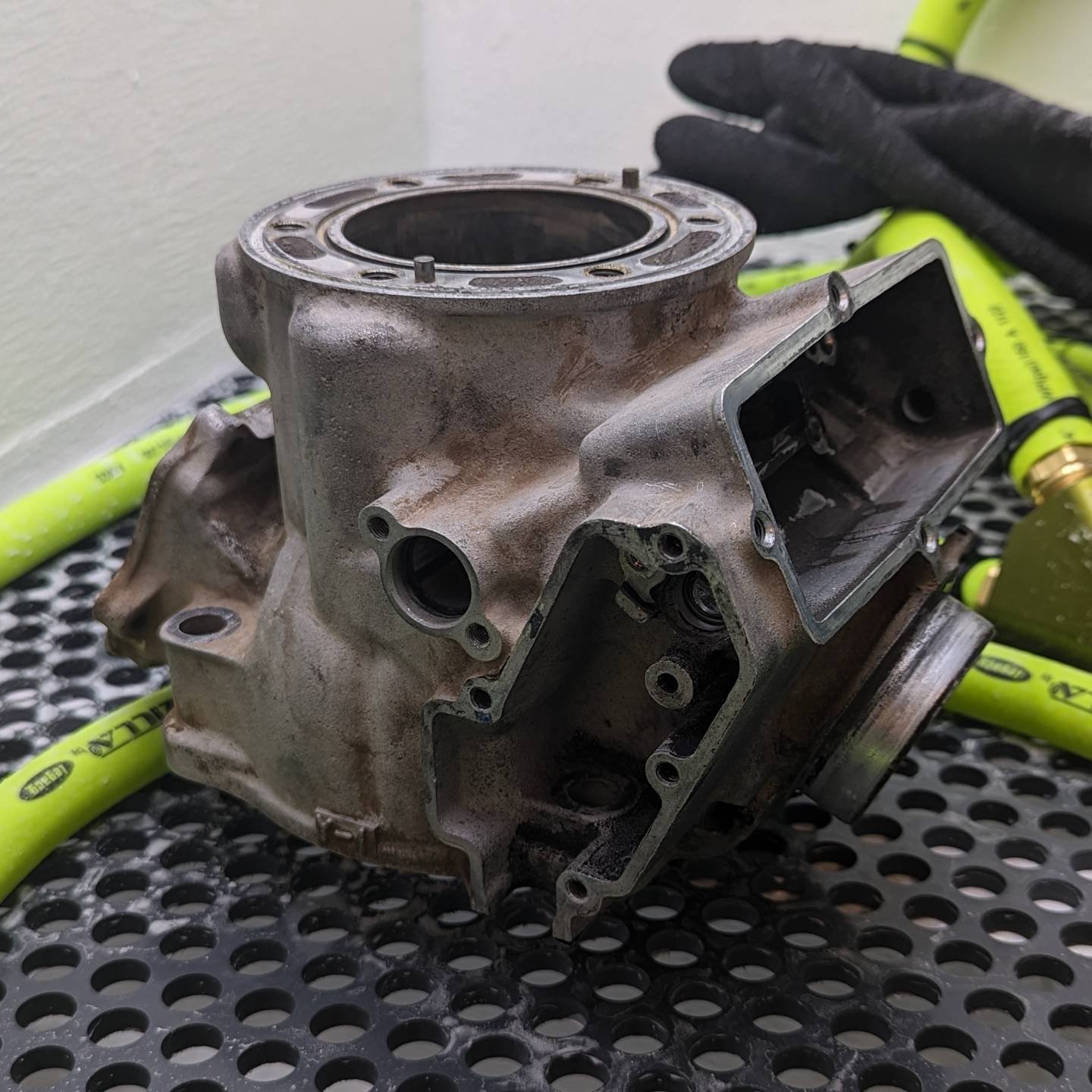 Breathe new life into old parts! DM or email for pricing and availability on Vapor Honing Services! 

Shop located in East Mesa or shipping is available!