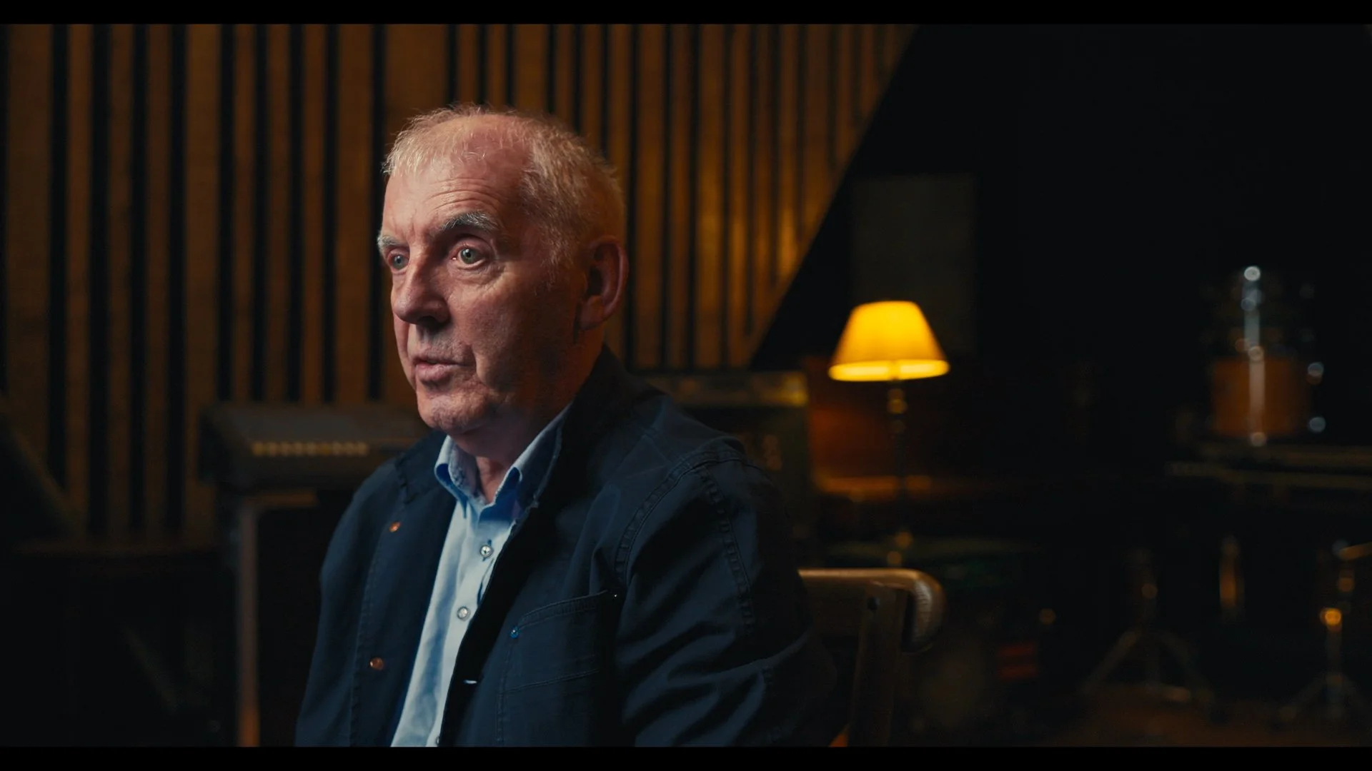 Gibson Guitars Stills_1.2.1.jpg