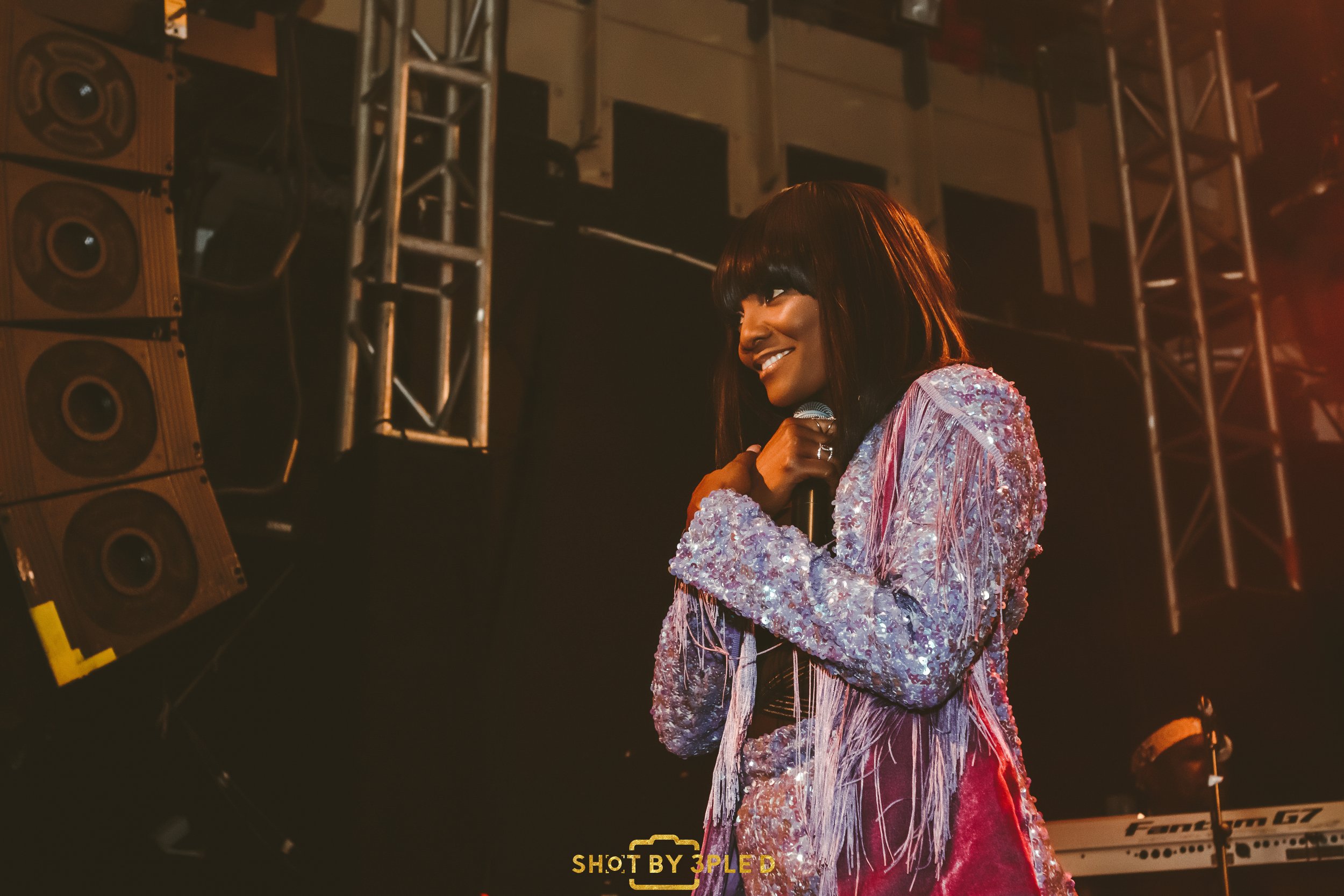 Simi's Concert-HeyIts3pleD-142.jpg