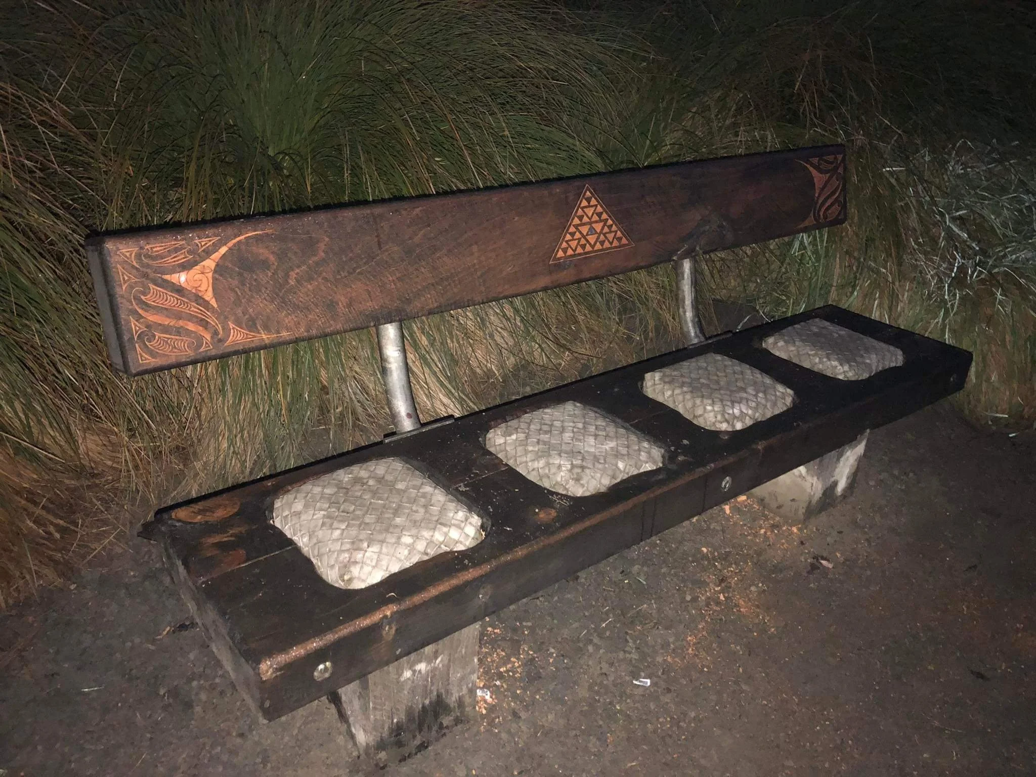 Completed bench at the Kā Pūtahi Rongoā site