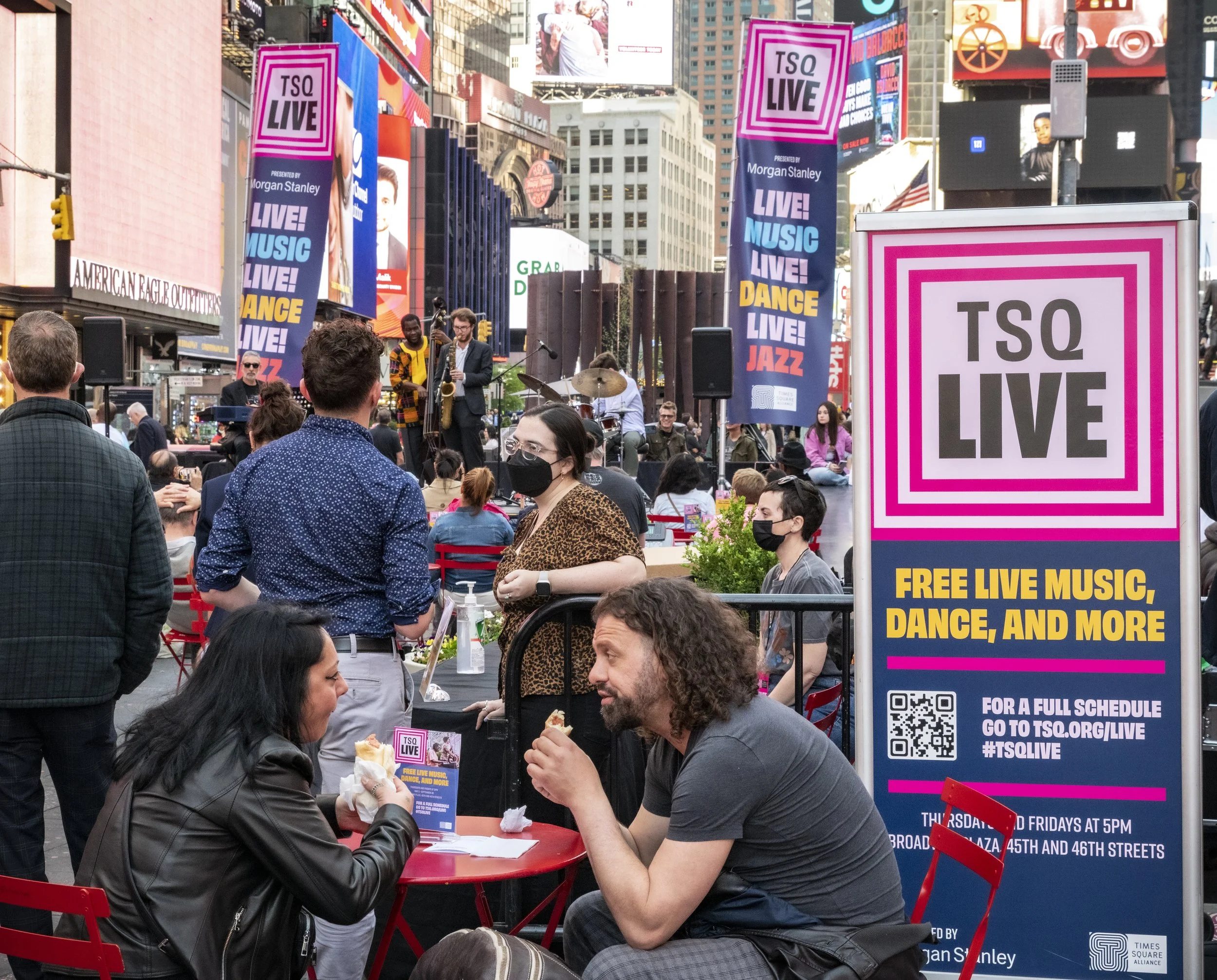 Times Square Live - Event Signage 