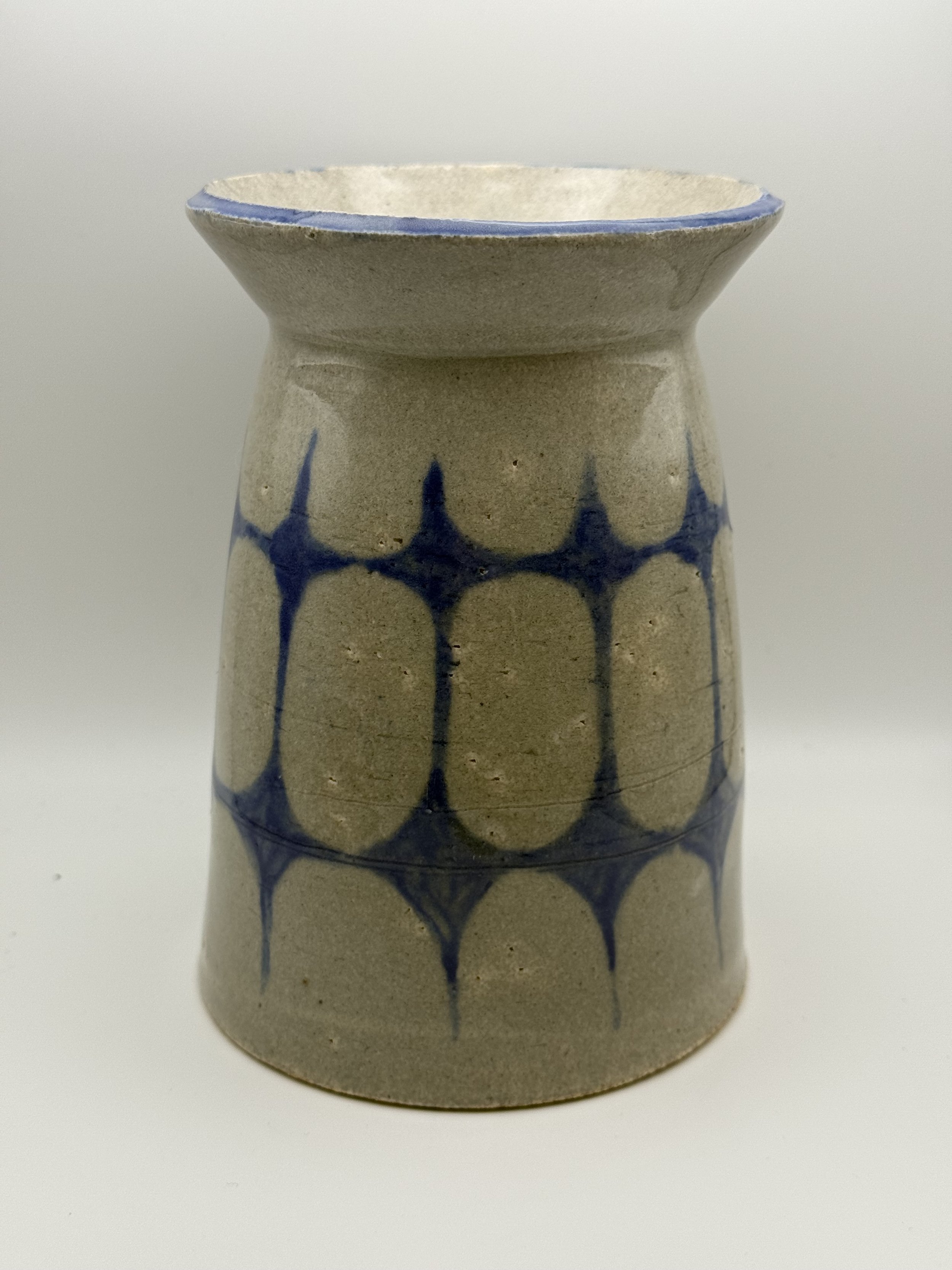 Star Illustrated Vase