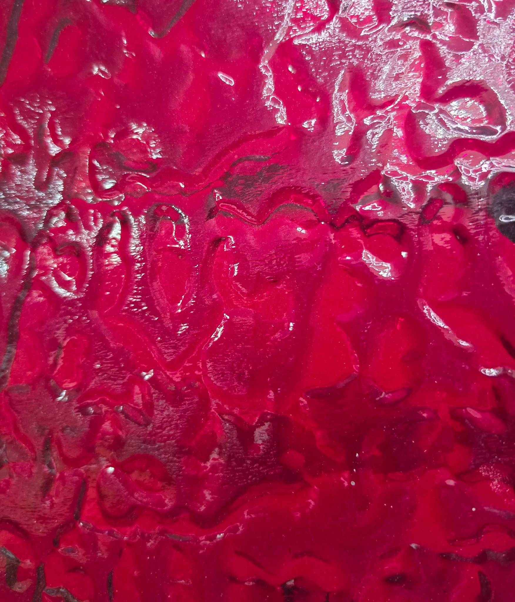 Cherry Red Pebble Roll