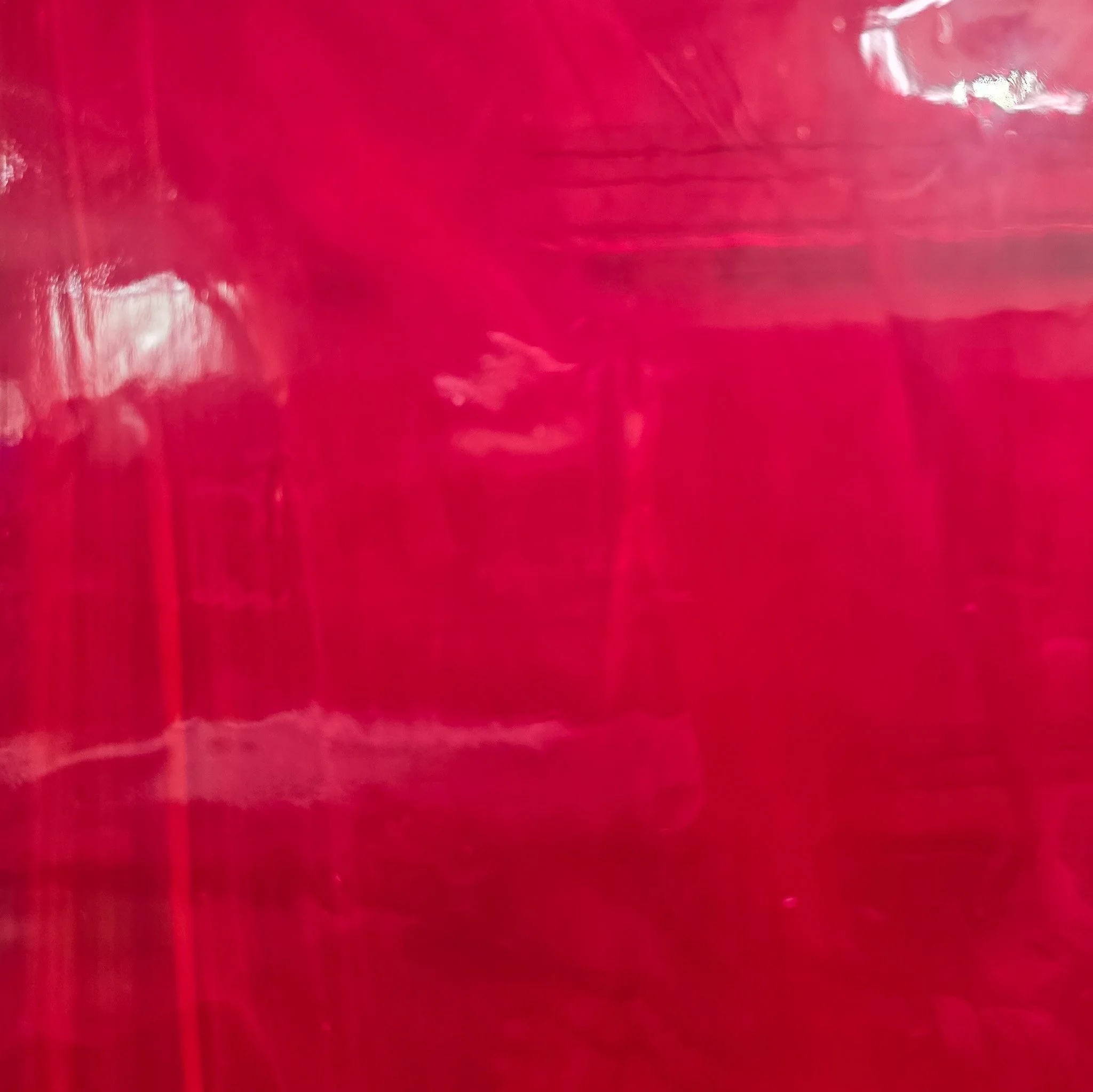 Red/ White Wispy