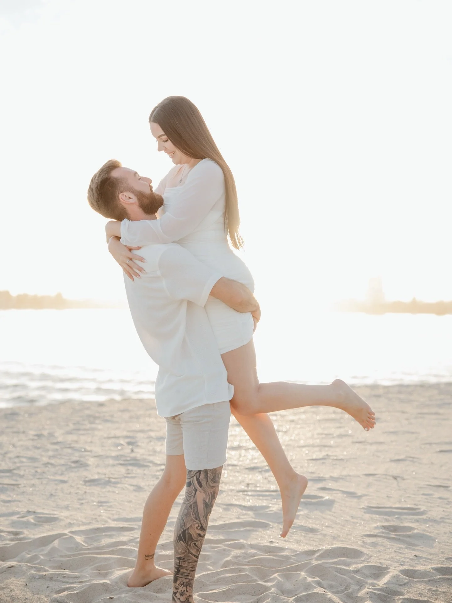 Recently engaged or starting to think about locking in a date for your wedding? I&rsquo;d love to chat. 🤍 

If you&rsquo;re currently looking for a wedding photographer, I&rsquo;m offering a free engagement session for couples who book their wedding