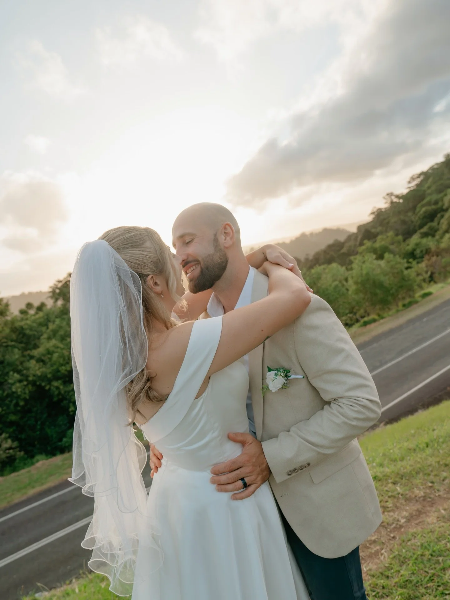 Naomi &amp; Stuart in the hills of Montville 🤍

Wedding suppliers
Venue: @montvillevillagehall 
Photographer: @momentswithjen edited by @_everymomentcaptured 
Celebrant: @married_by_eryn 
Dress: @luvbridal 
Hair: @stirlinghairandbeauty 
Makeup: @lis