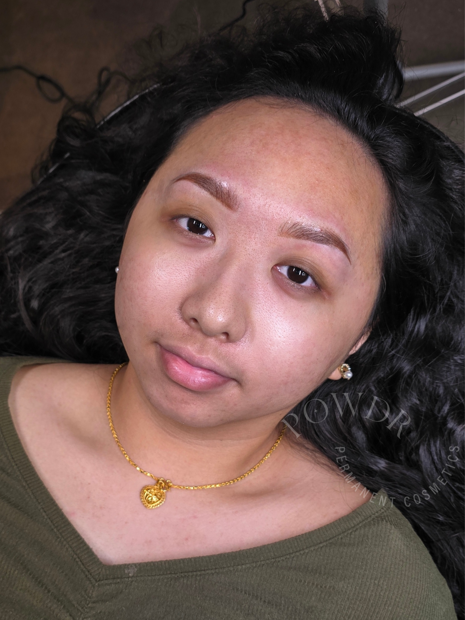 Soft powder brows that will heal 50% lighter.