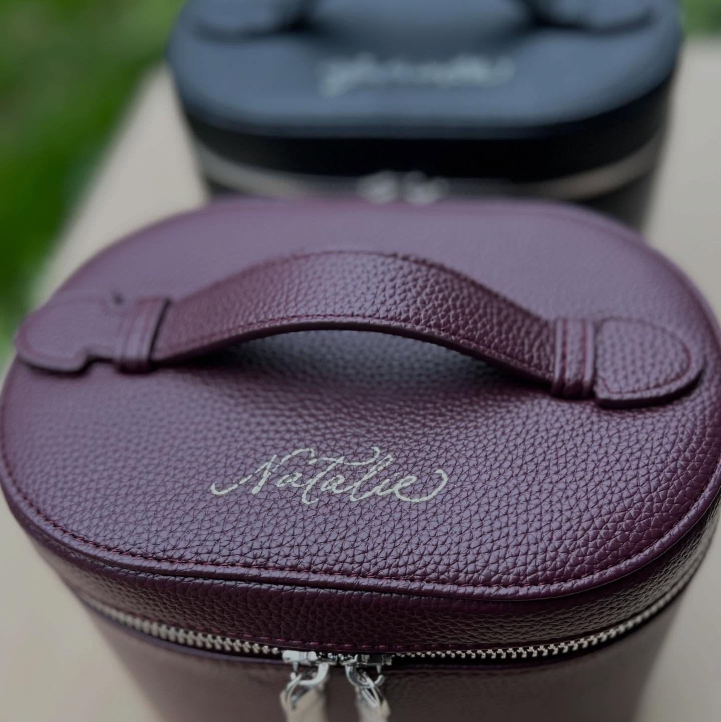 Hot foil in silver to match the hardware on these makeup cases ✨