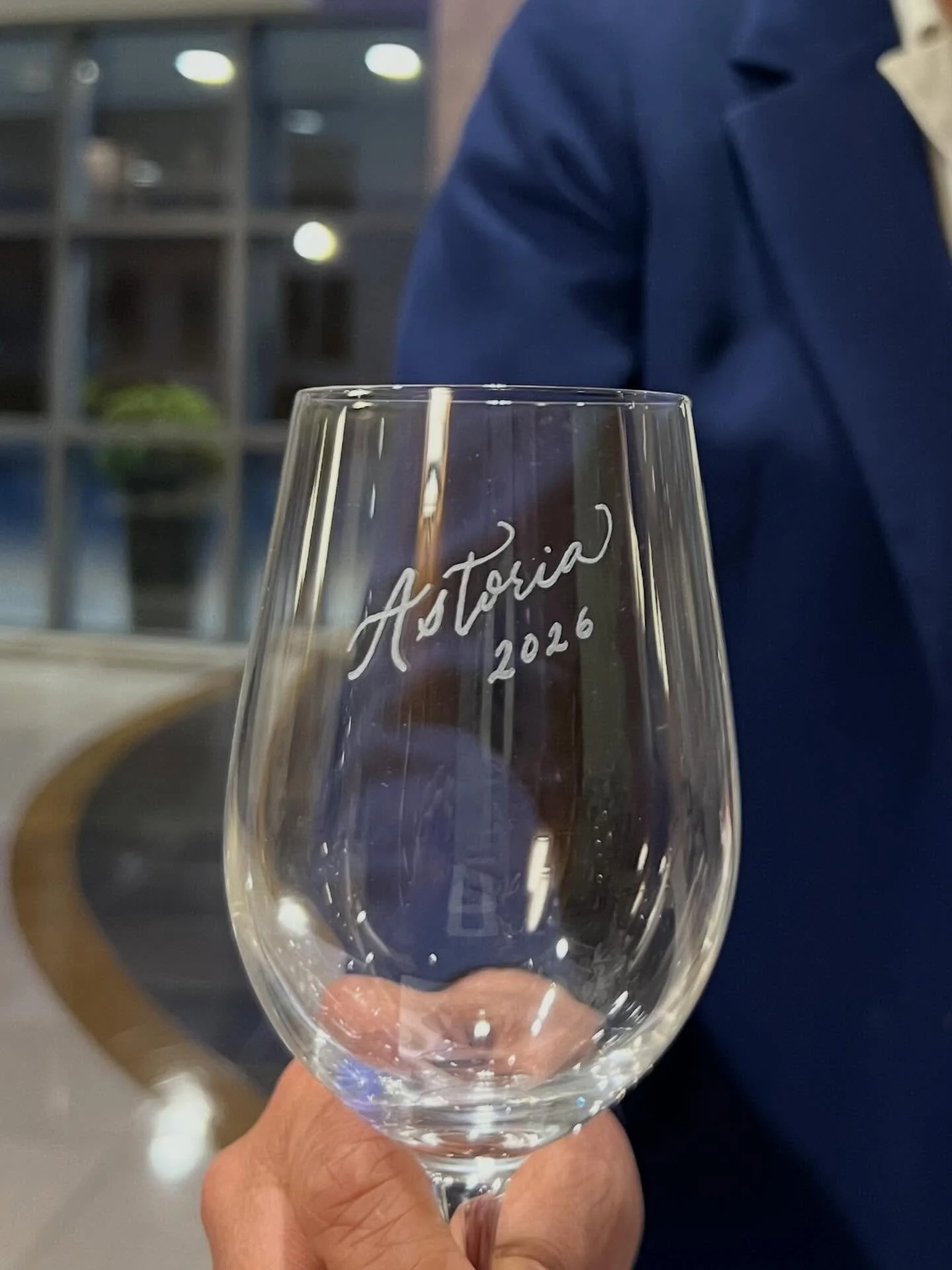 I met some really great people while engraving for residents at @astoriacentralparkwest, hosted by @elevatedliving 

Such a fun way to show appreciation 💕

Orange County live events, engraving, calligraphy, heat foiling, personalization, corporate e