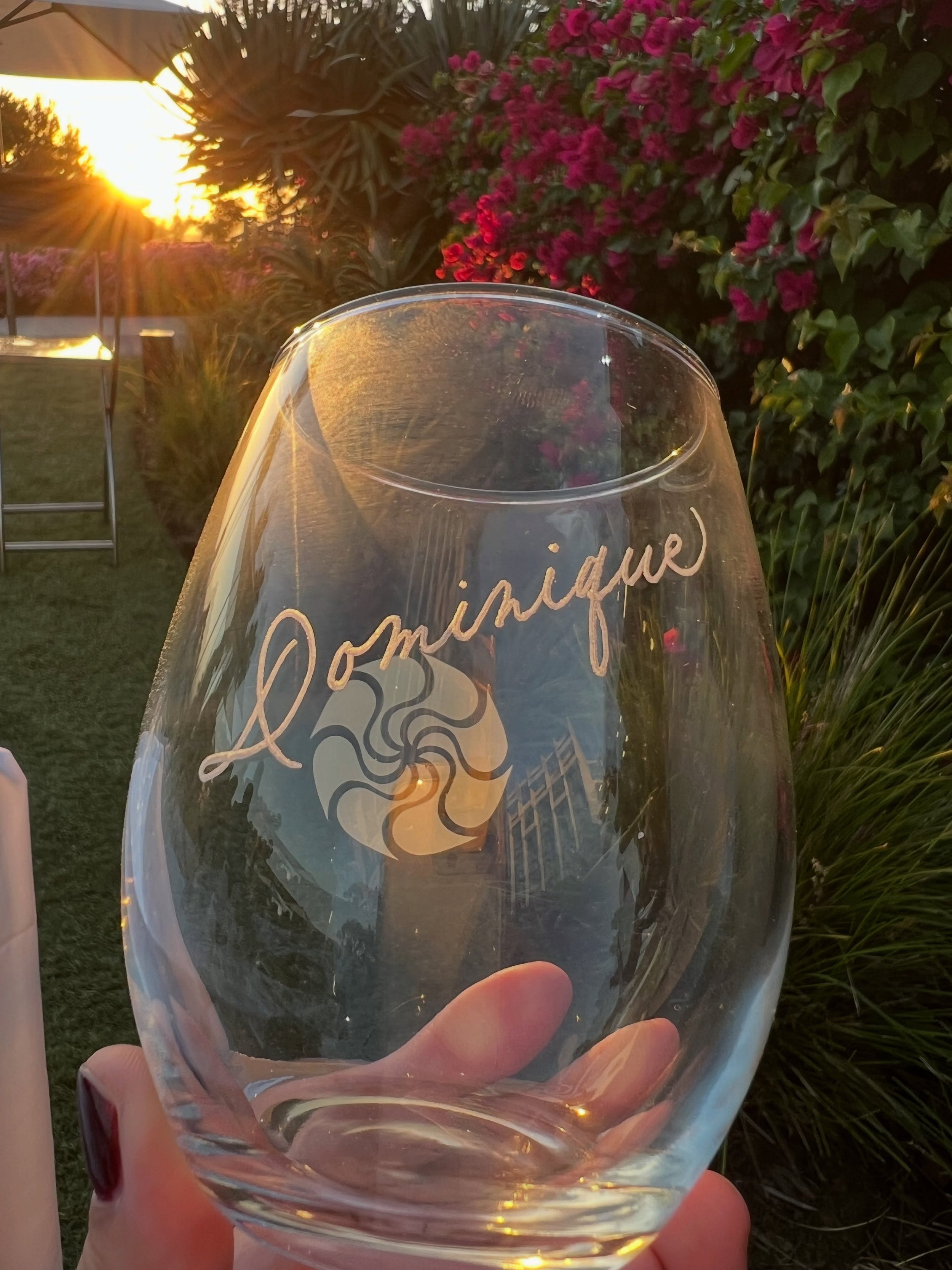 I still love calligraphy engraving 🥰 
Some recent work that didn&rsquo;t make it to the grid. 

It&rsquo;s really fun to see guests initially say they don&rsquo;t need another glass, but once they realize they can have them personalized, they want o