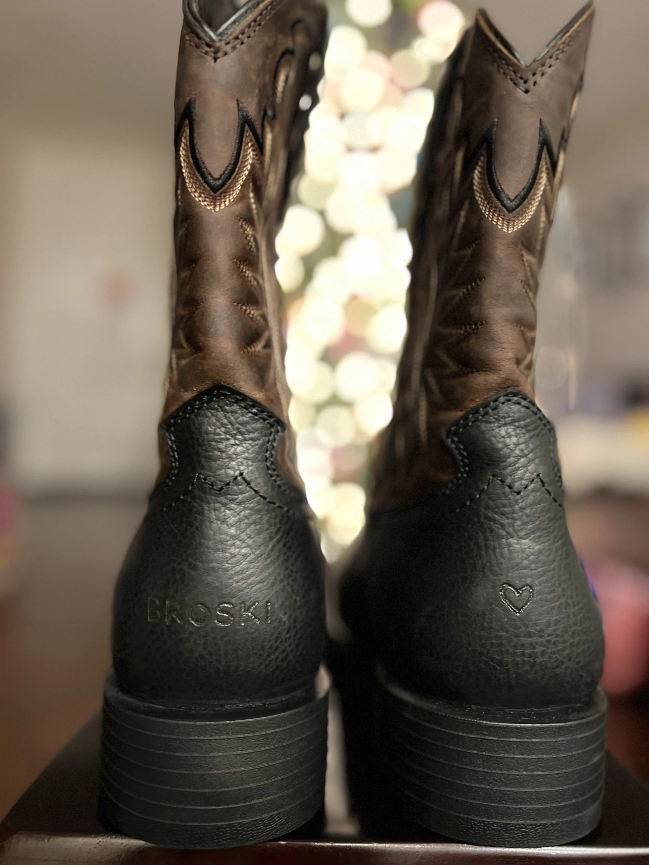 leather debossing Jina Koh calligraphy boots hot foiling live events Orange County engraver