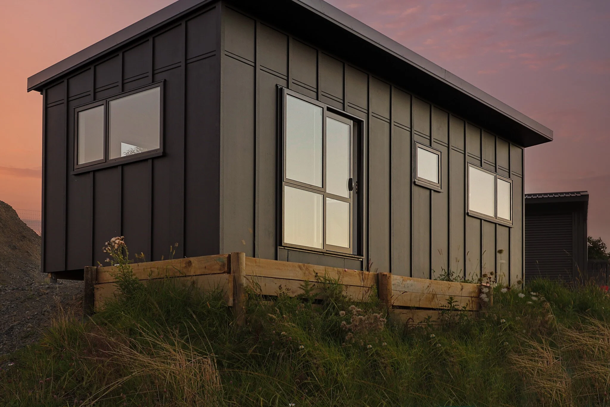 02-shed-black-studio.jpg