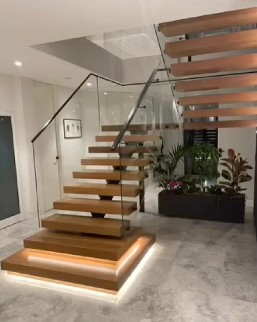 Custom made single stringer for one of our customers living in the Mornington peninsula! #steelstaircase #steelstairs #staircase #costalstyle