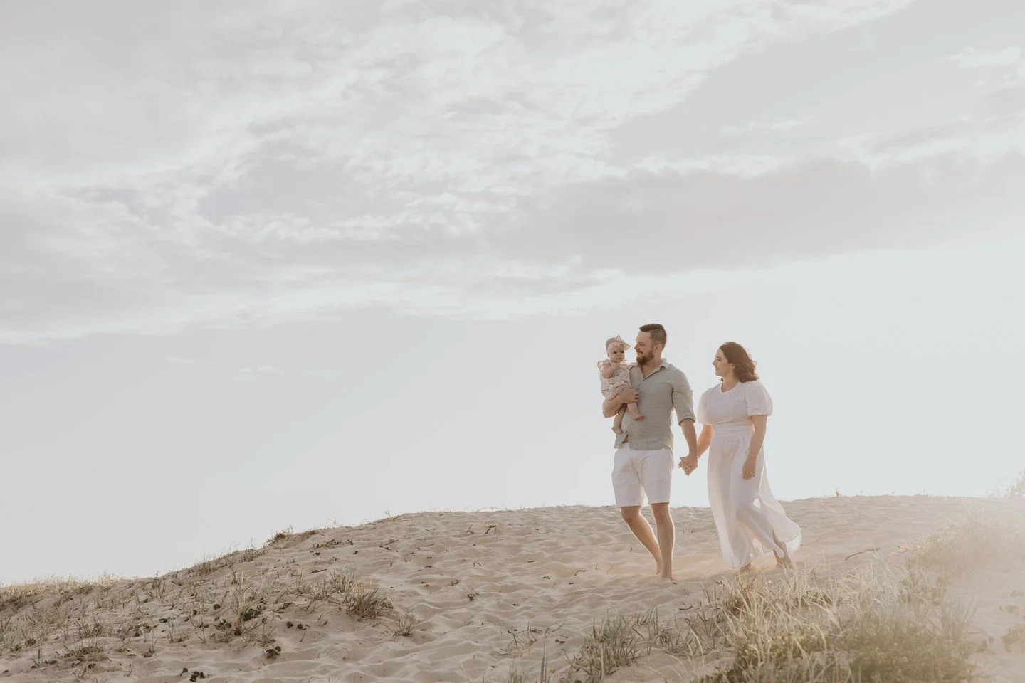 📸 3 Mini Sessions left &mdash; one last chance before the year ends. Link in bio