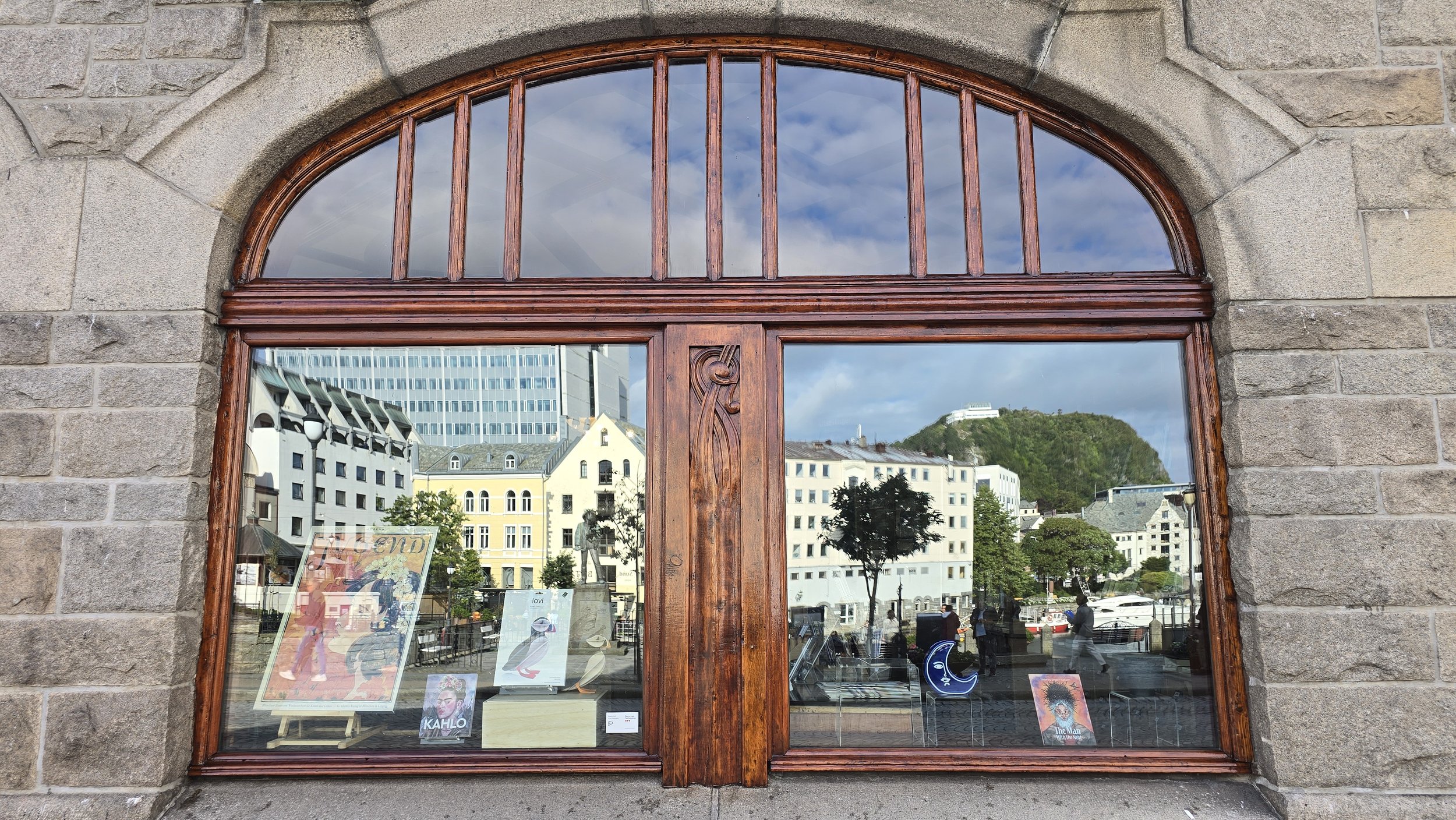 Einblick in das Jugendstil-Museum von Alesund.jpg