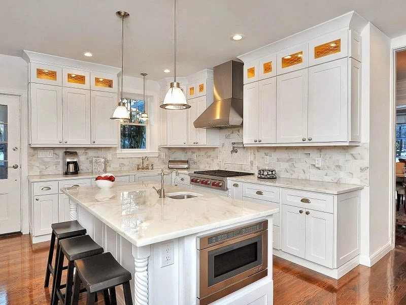 Elegant All-White Kitchen with Modern Features
