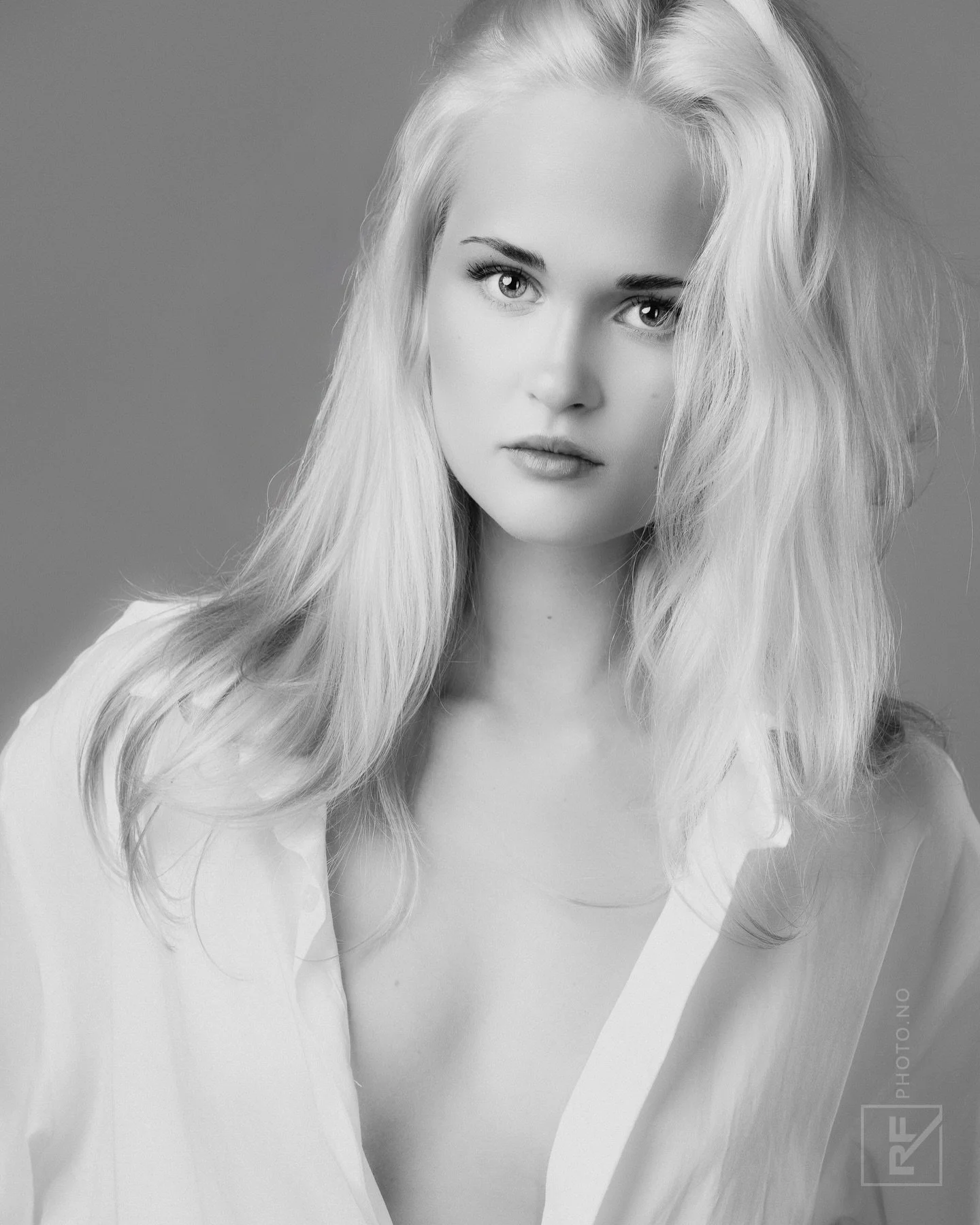 Beautiful @lily.wilhelmine as model 📸💃 #portrait_perfection #portrait_shots #raw_portraits #portraitmood #portraits_ig #portraitoftheday #beautiful  #stylephotography #beauty #photooftheday #excellent_portraits #show_us_portraits #great_capture_peo