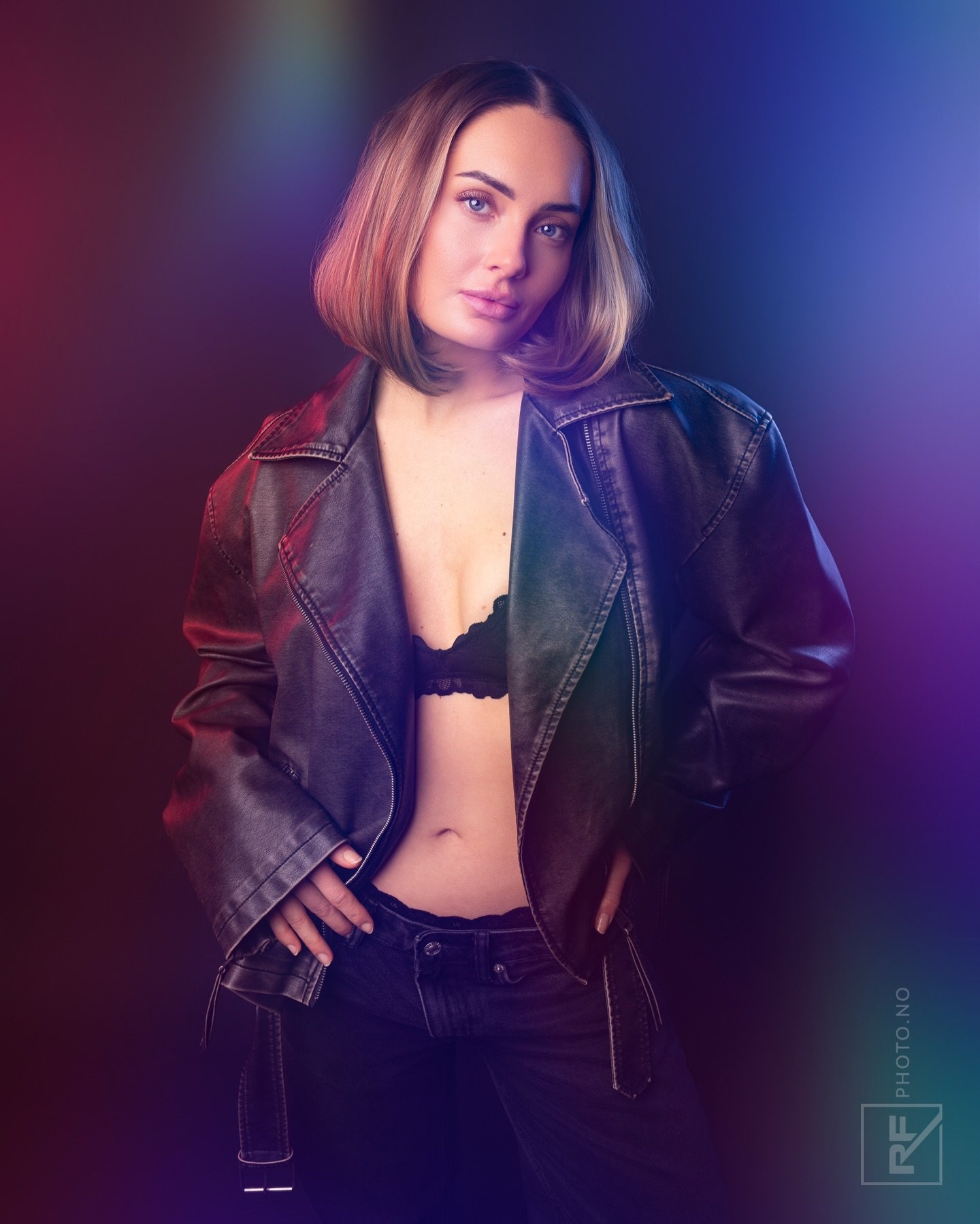 Beautiful Ingrid as model 📸 #portrait #portraitphotography #fashionphotography #girlportraits #studiophotoshoot