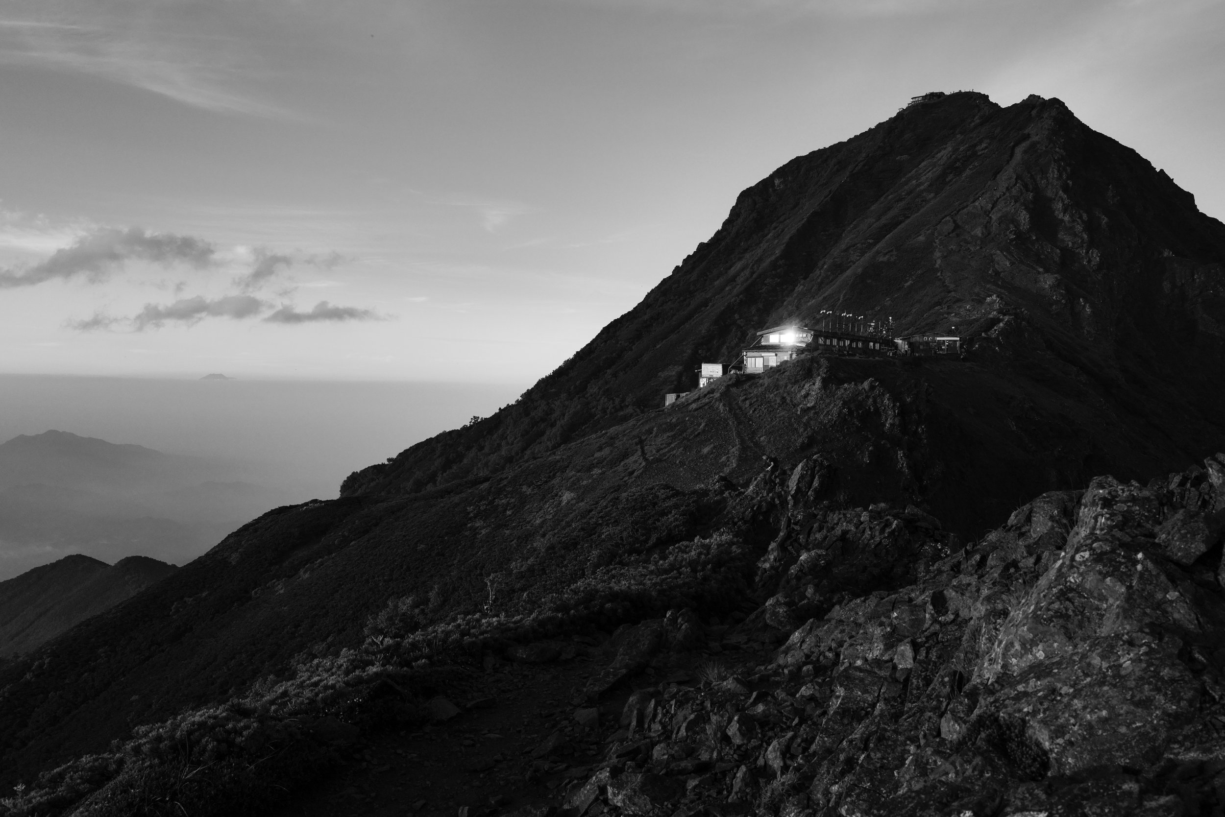L1005077-2.jpg