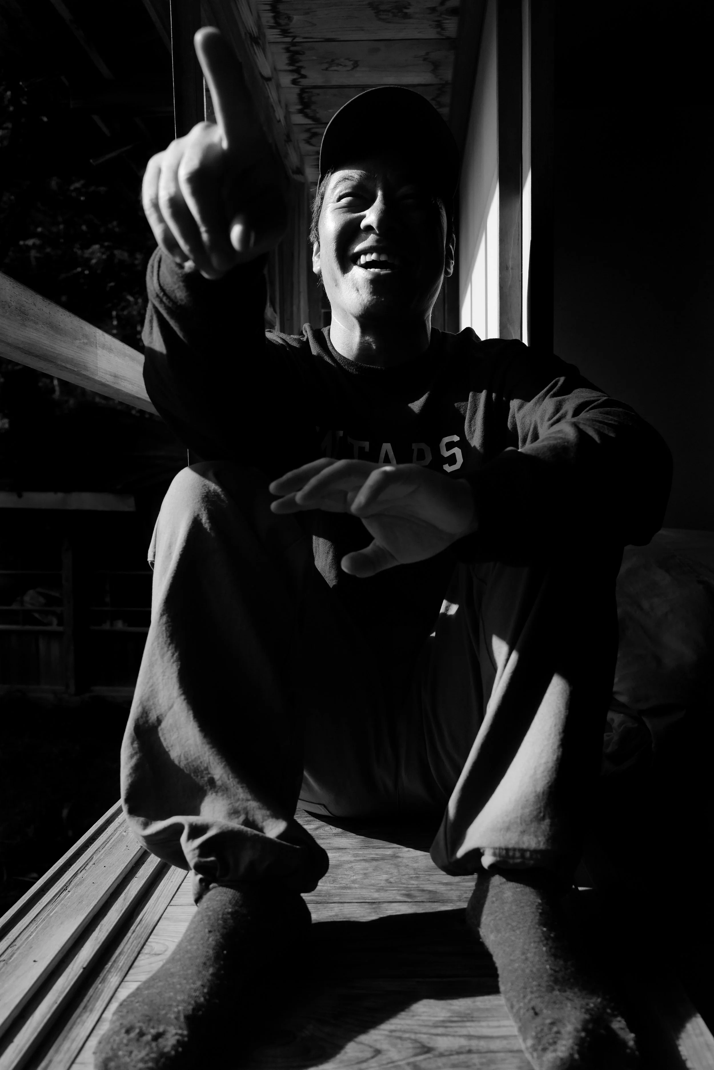 L1005306-2.jpg