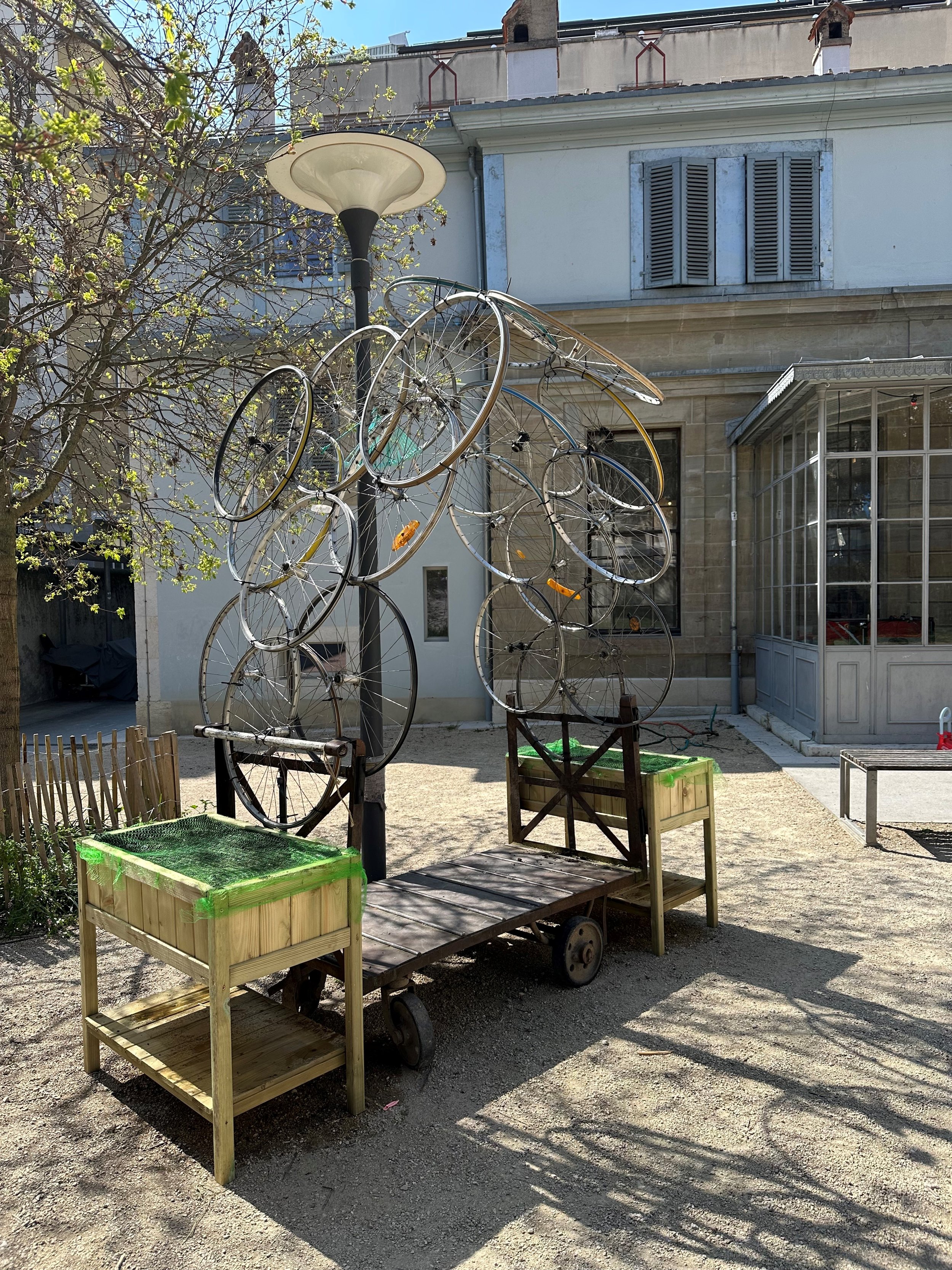 installation à la villa Freundler