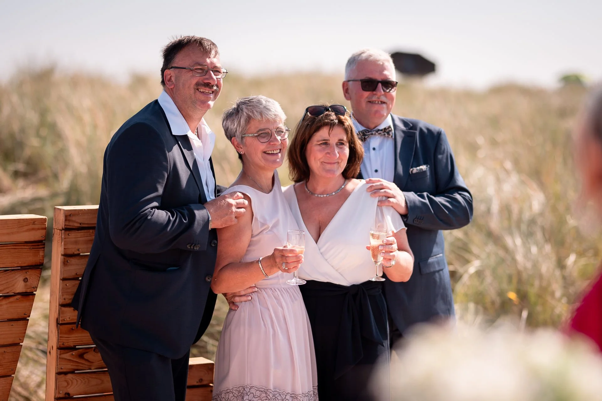 Hochzeitsfotograf Schillig Wangerland Hochzeit Hochzeitspaar Standesamt Dünen Strand Hochzeitsfotografin Wattenmeer