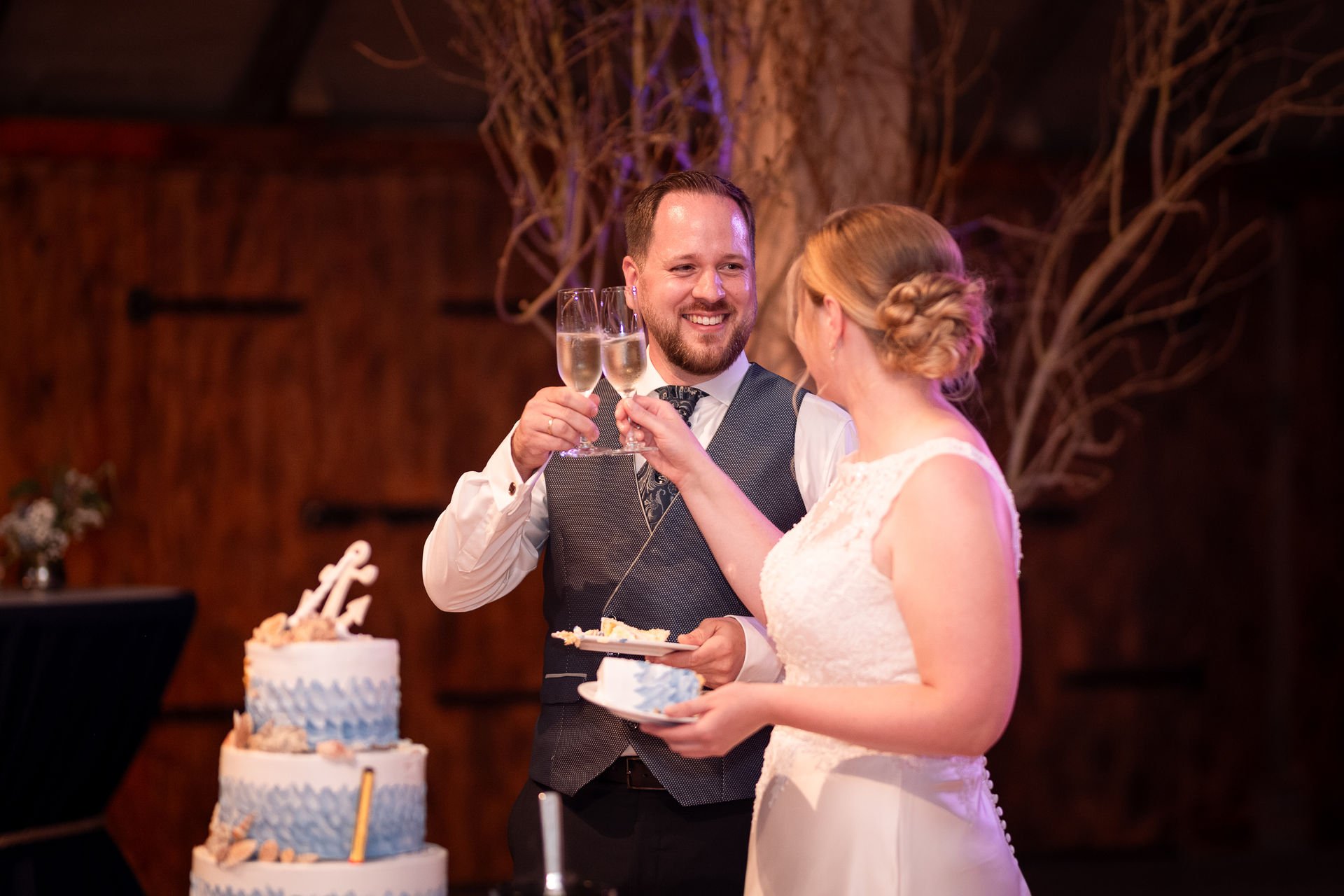 Standesamtliche Trauun Hochzeitsscheune Ihlow Hochzeitsfotografin (21).jpg