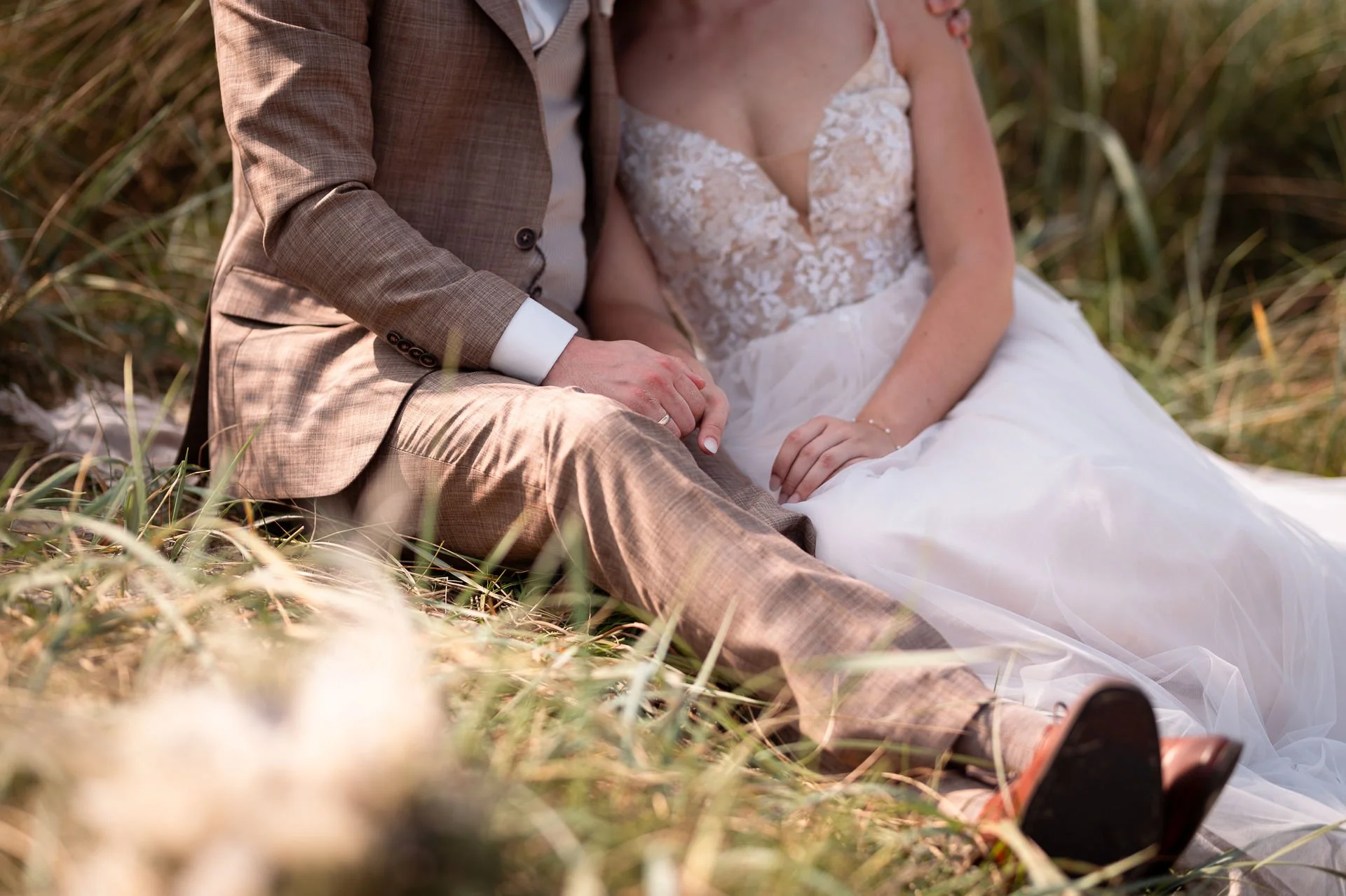 Hochzeitsfotograf Schillig Wangerland Hochzeit Hochzeitspaar Standesamt Dünen Strand Hochzeitsfotografin Wattenmeer