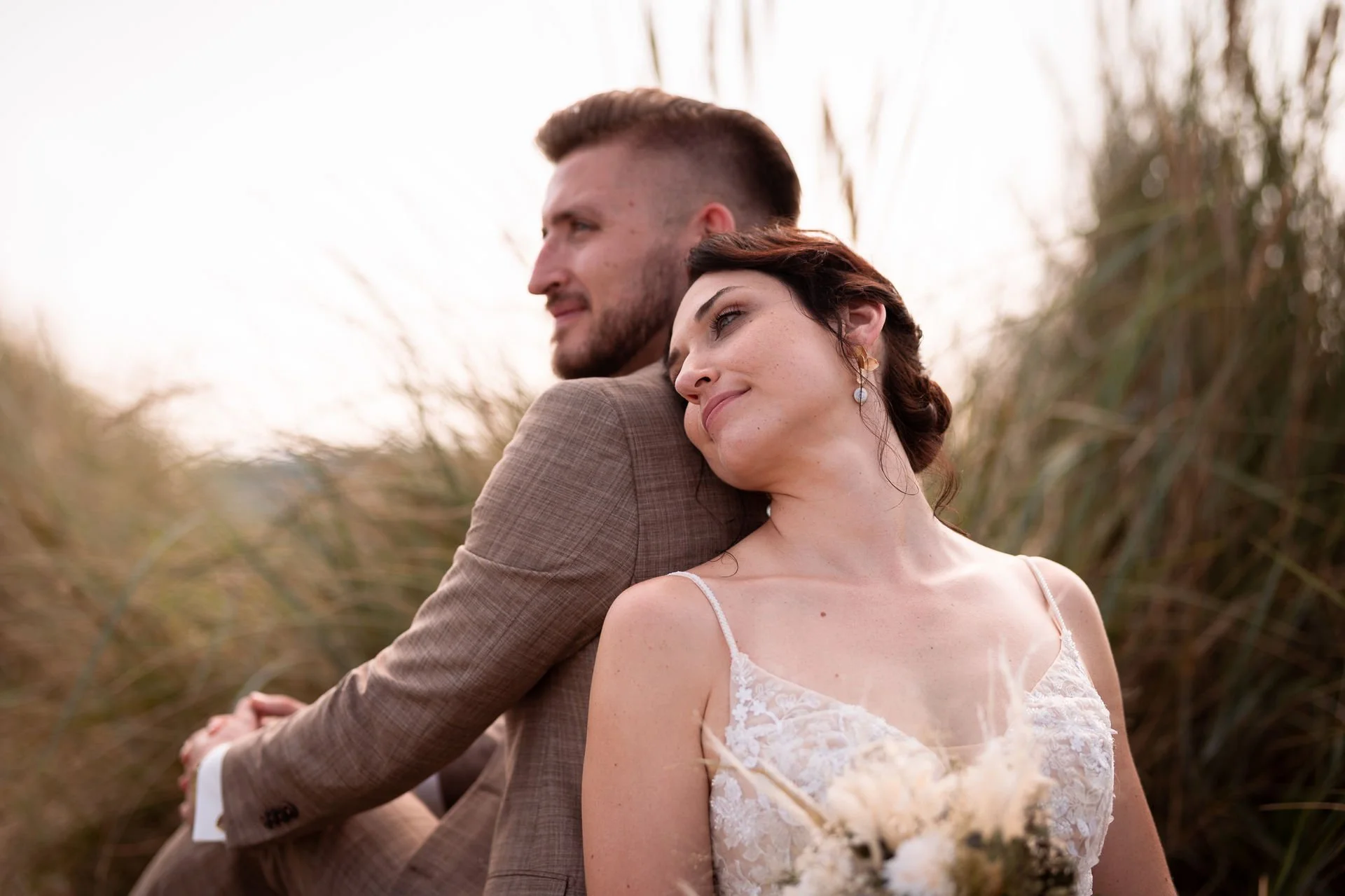 Hochzeitsfotograf Schillig Wangerland Hochzeit Hochzeitspaar Standesamt Dünen Strand Hochzeitsfotografin Wattenmeer